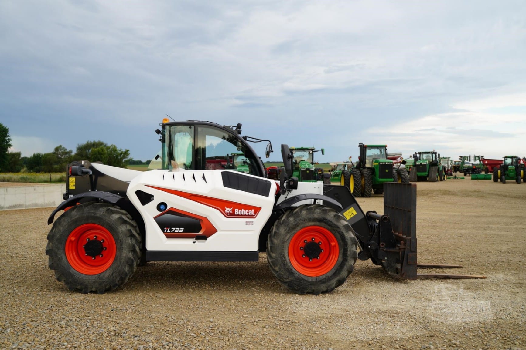 2023 Bobcat TL723 Telehandlers Forklifts for sale in Riceville, IA - listing photo 6 of 48