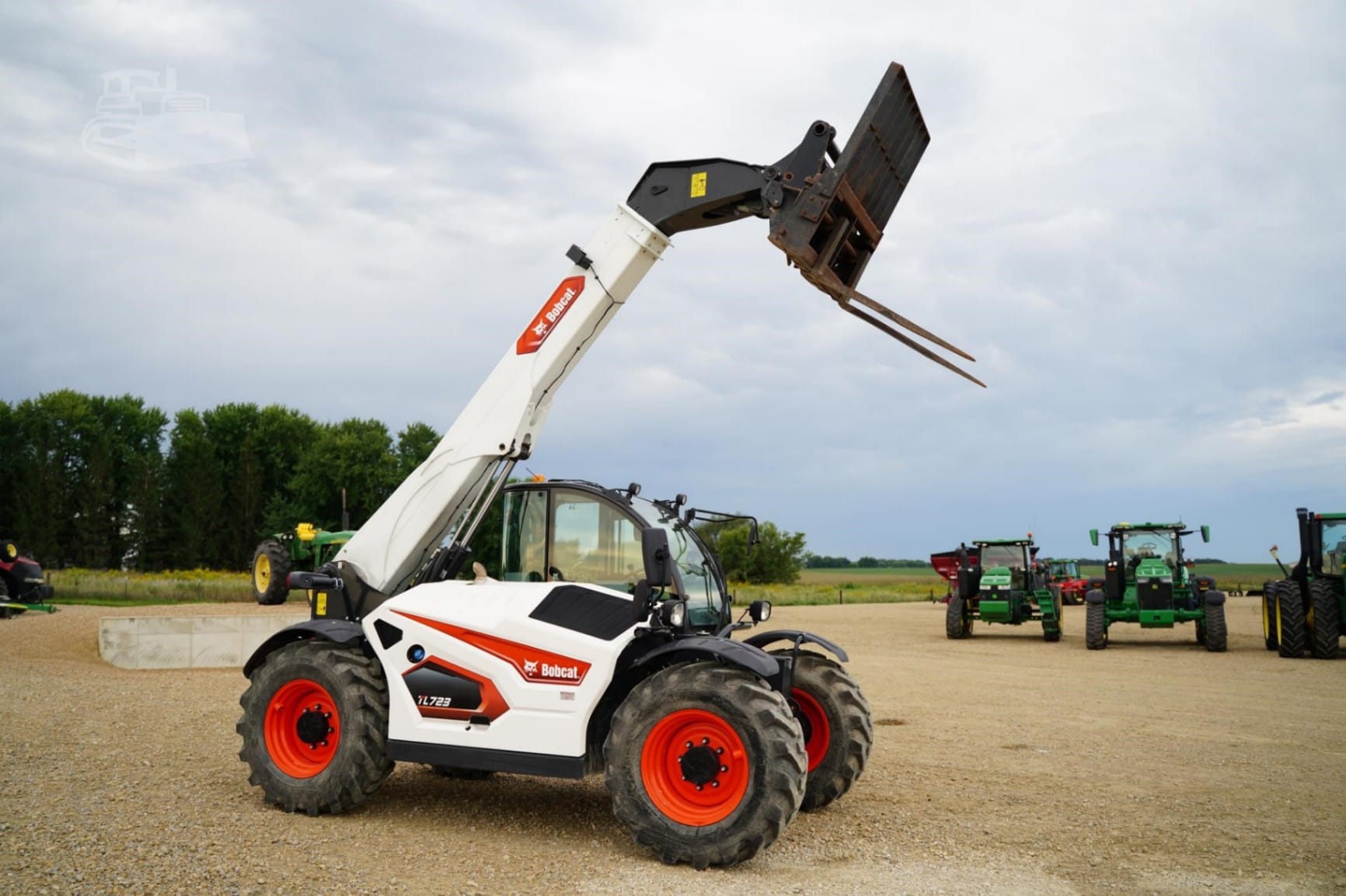 2023 Bobcat TL723 Telehandlers Forklifts for sale in Riceville, IA - listing photo 8 of 48