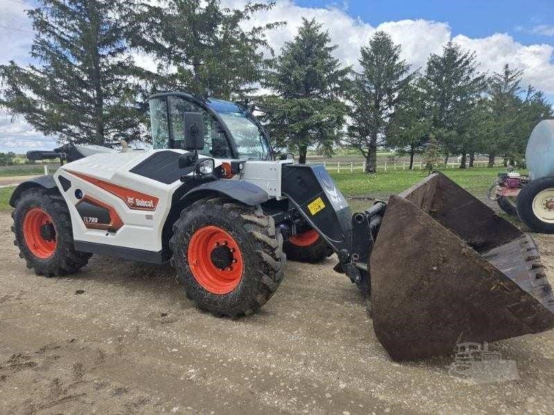 2023 Bobcat TL723 Telehandlers Forklifts for sale in Waukon, IA - listing photo 3 of 7