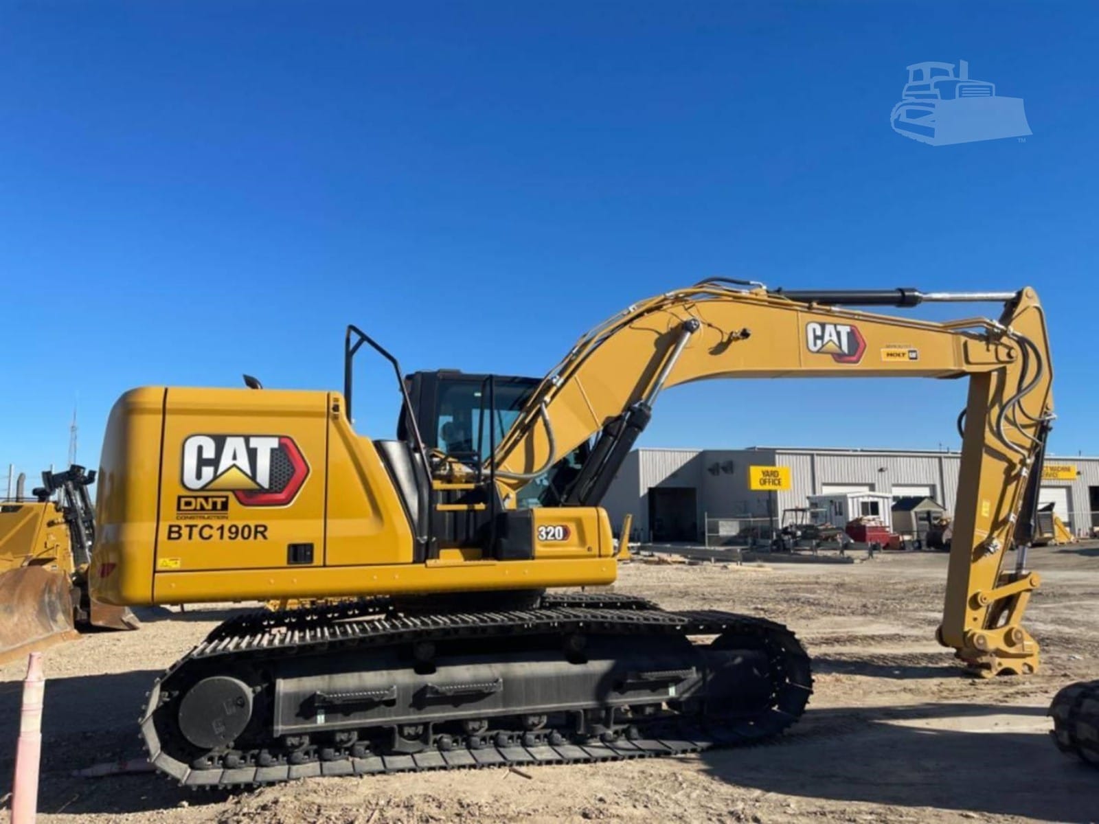 2023 Caterpillar 320 Excavators for sale in San Antonio, TX - listing photo 2 of 8