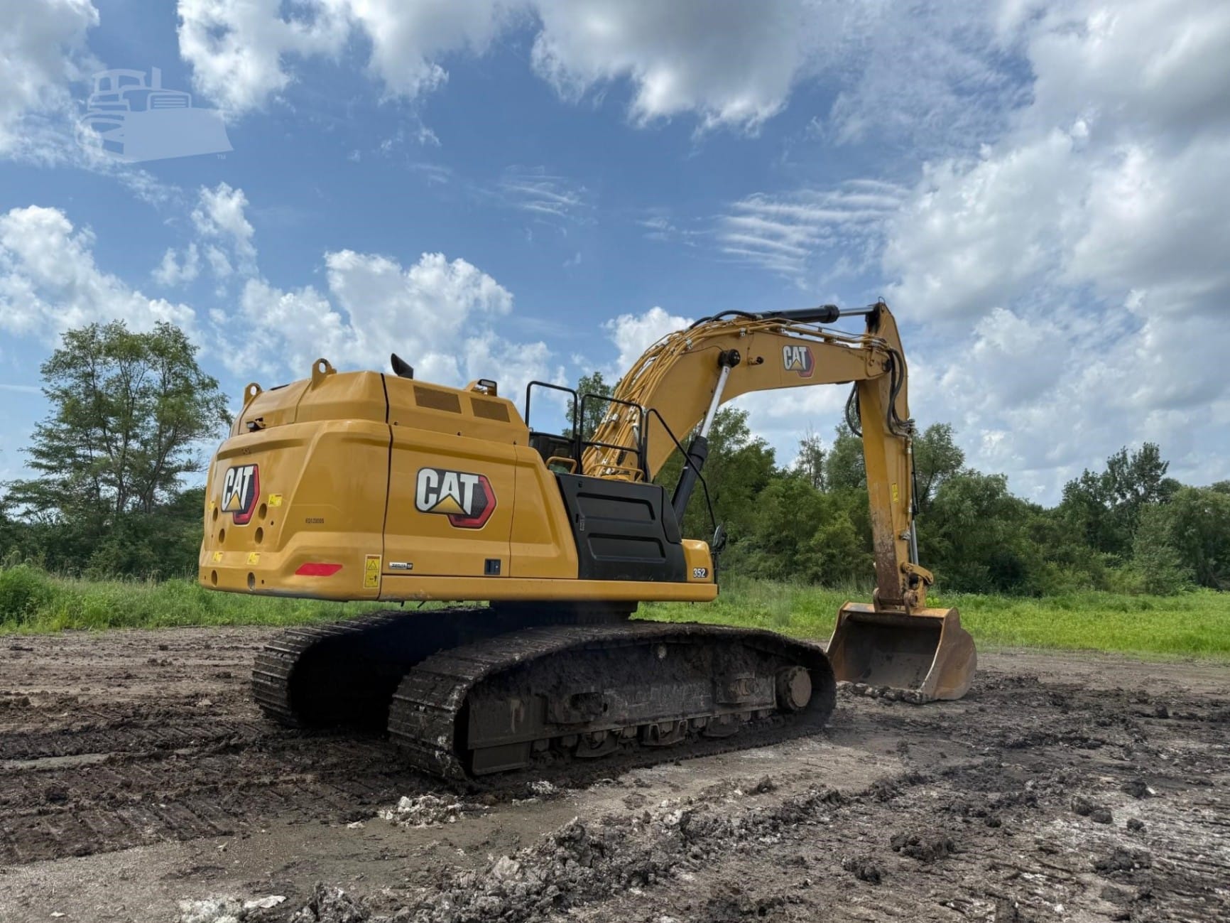 2023 Caterpillar 352 Excavators for sale in Elkader, IA - listing photo 4 of 8