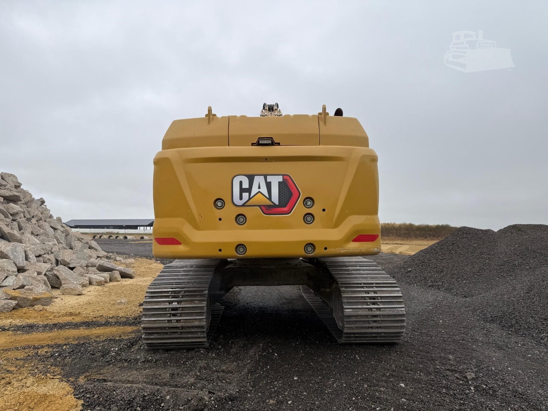 2023 Caterpillar 352 Excavators for sale in Elkader, IA - listing photo 3 of 8