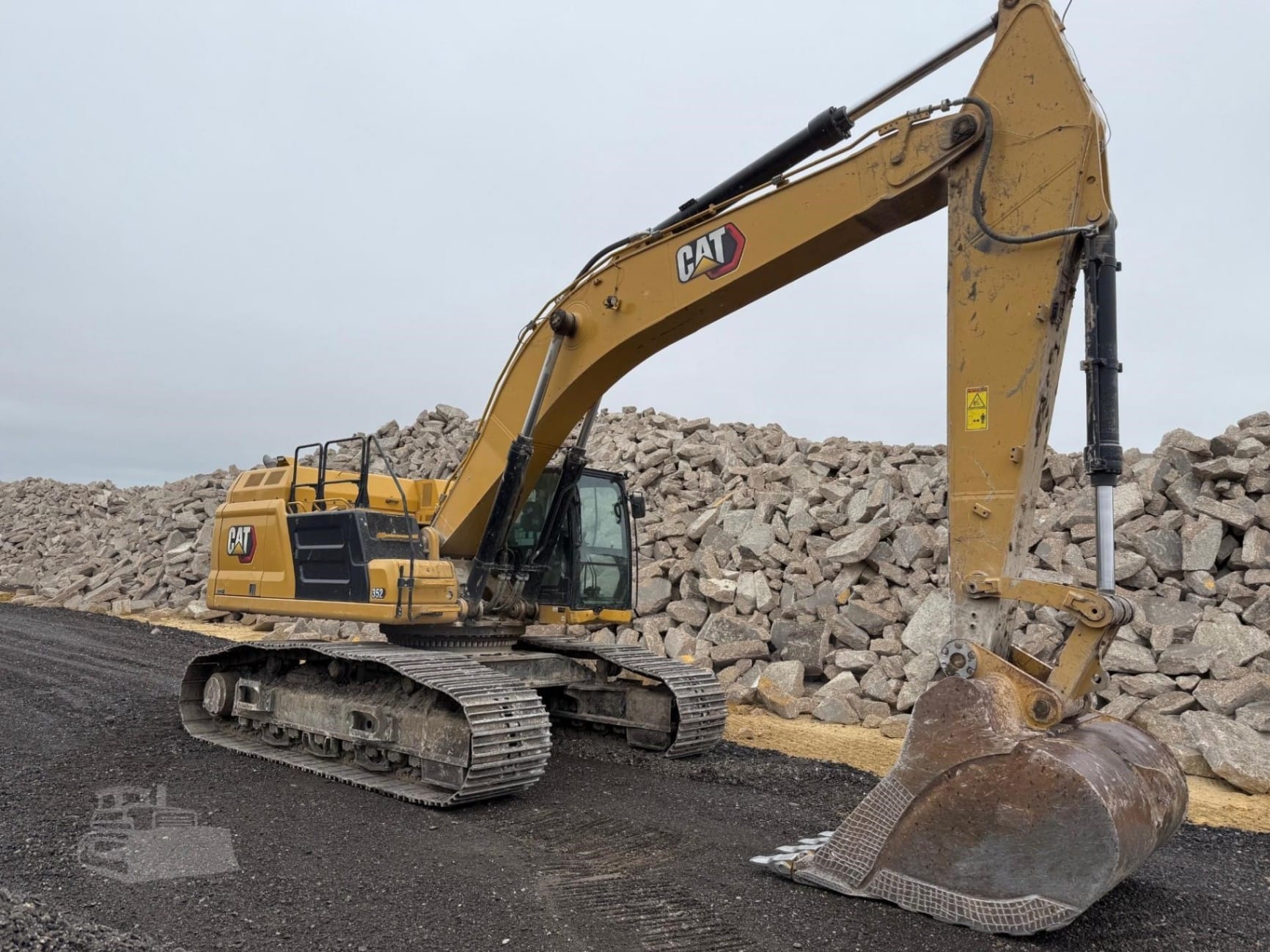 2023 Caterpillar 352 Excavators for sale in Elkader, IA - listing photo 6 of 8