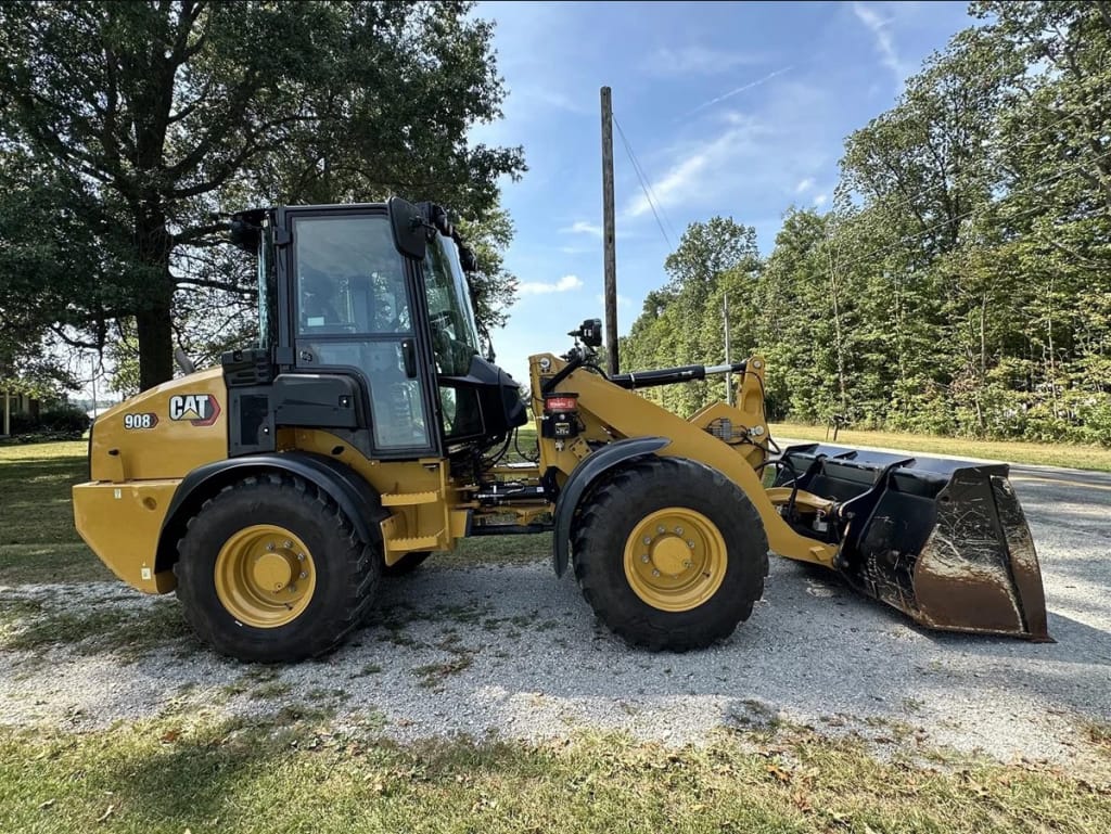 2023 Caterpillar 908 Wheel Loaders for sale in Shiloh, OH - listing photo 2 of 8