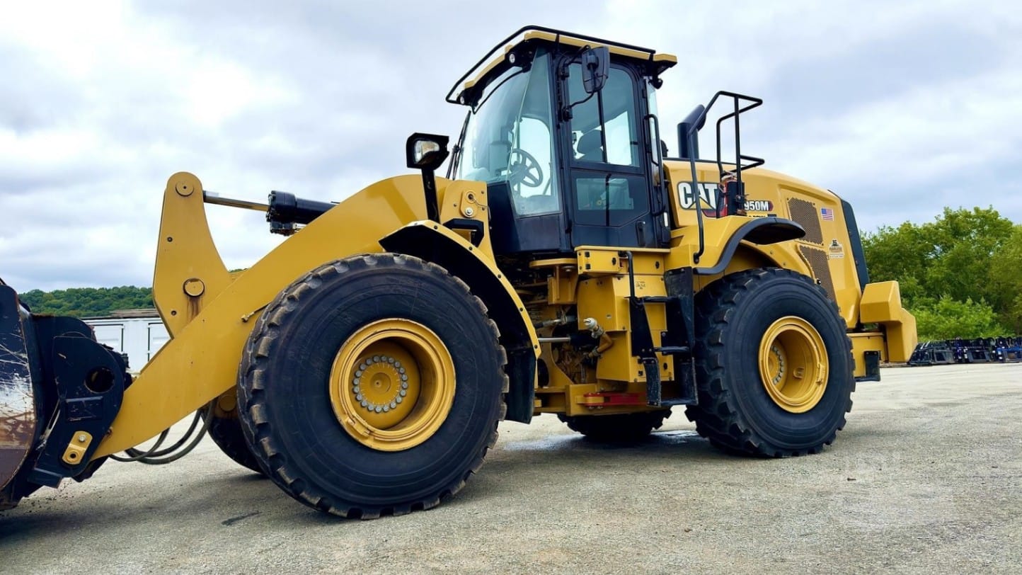 2023 Caterpillar 950M Wheel Loaders for sale in Meyersdale, PA - listing photo 2 of 8