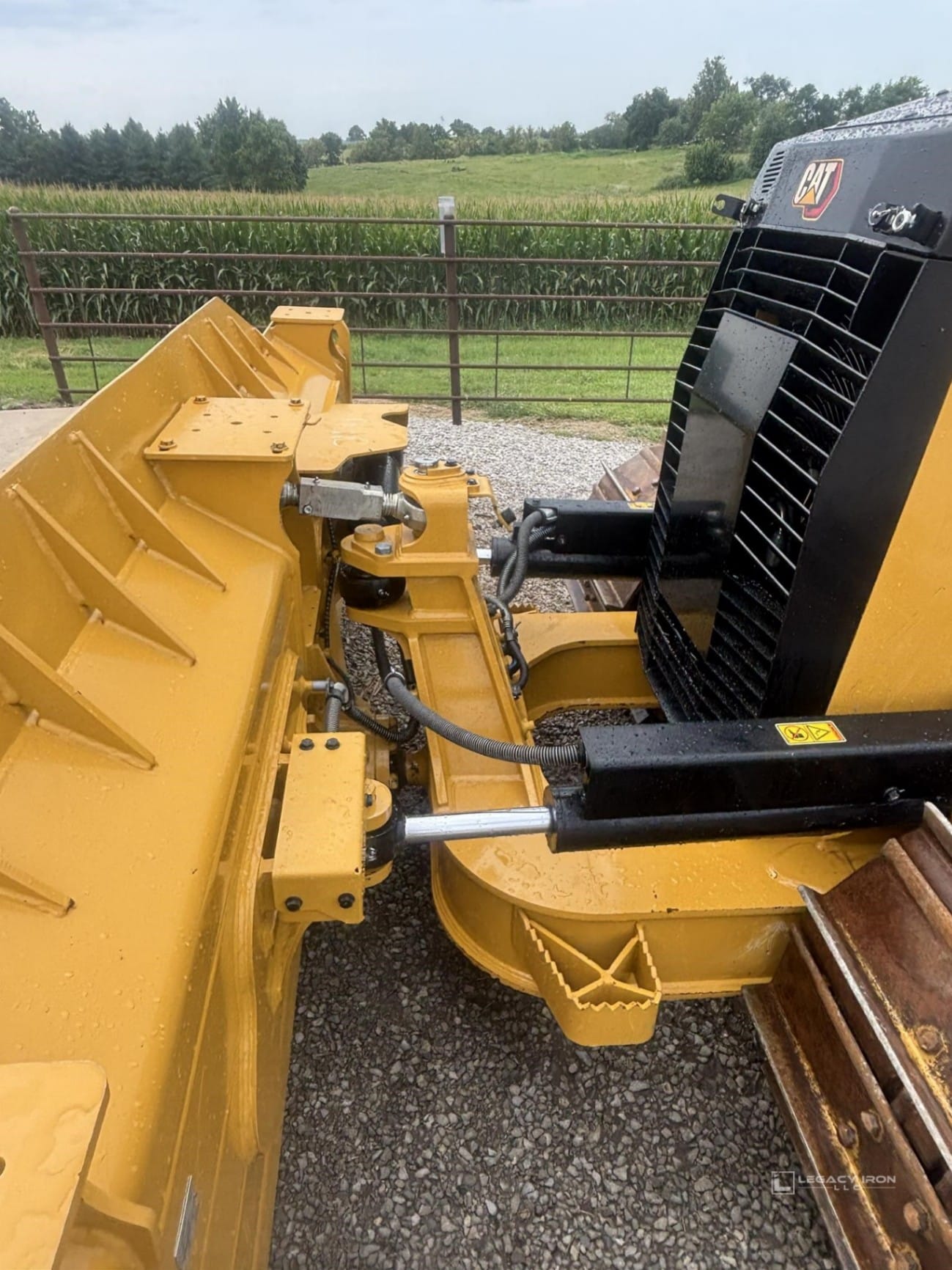 2023 Caterpillar D4 LGP Dozers for sale in Grain Valley, MO - listing photo 5 of 8