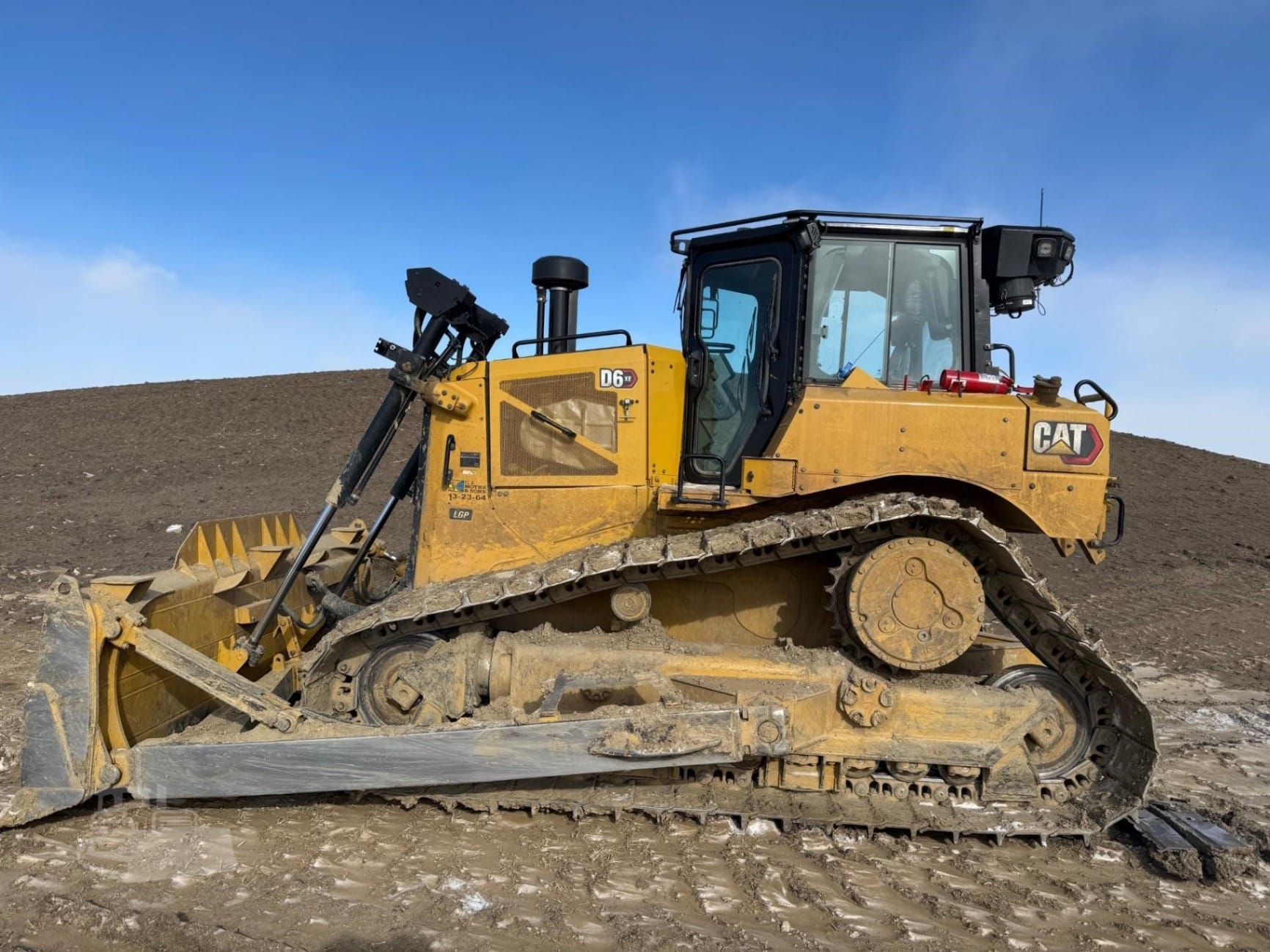 2023 Caterpillar D6 XE LGP Dozers for sale in Elkader, IA - listing photo 4 of 8