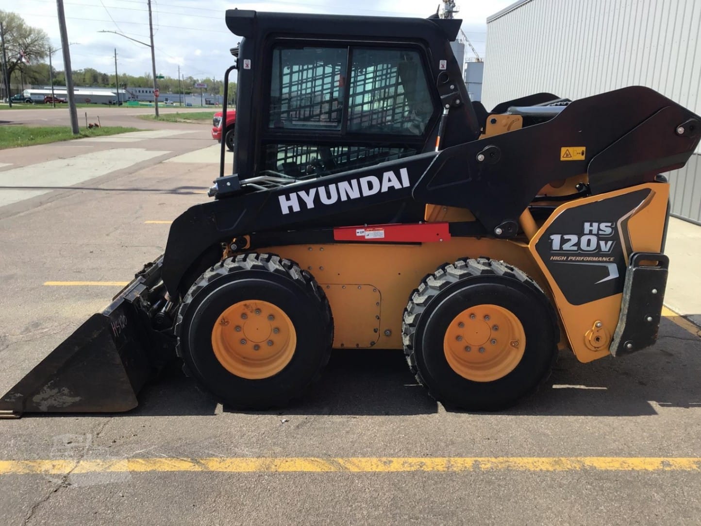 2023 Hyundai HS120V Skid Steer Loaders for sale in Sioux City, IA - primary listing photo of 8
