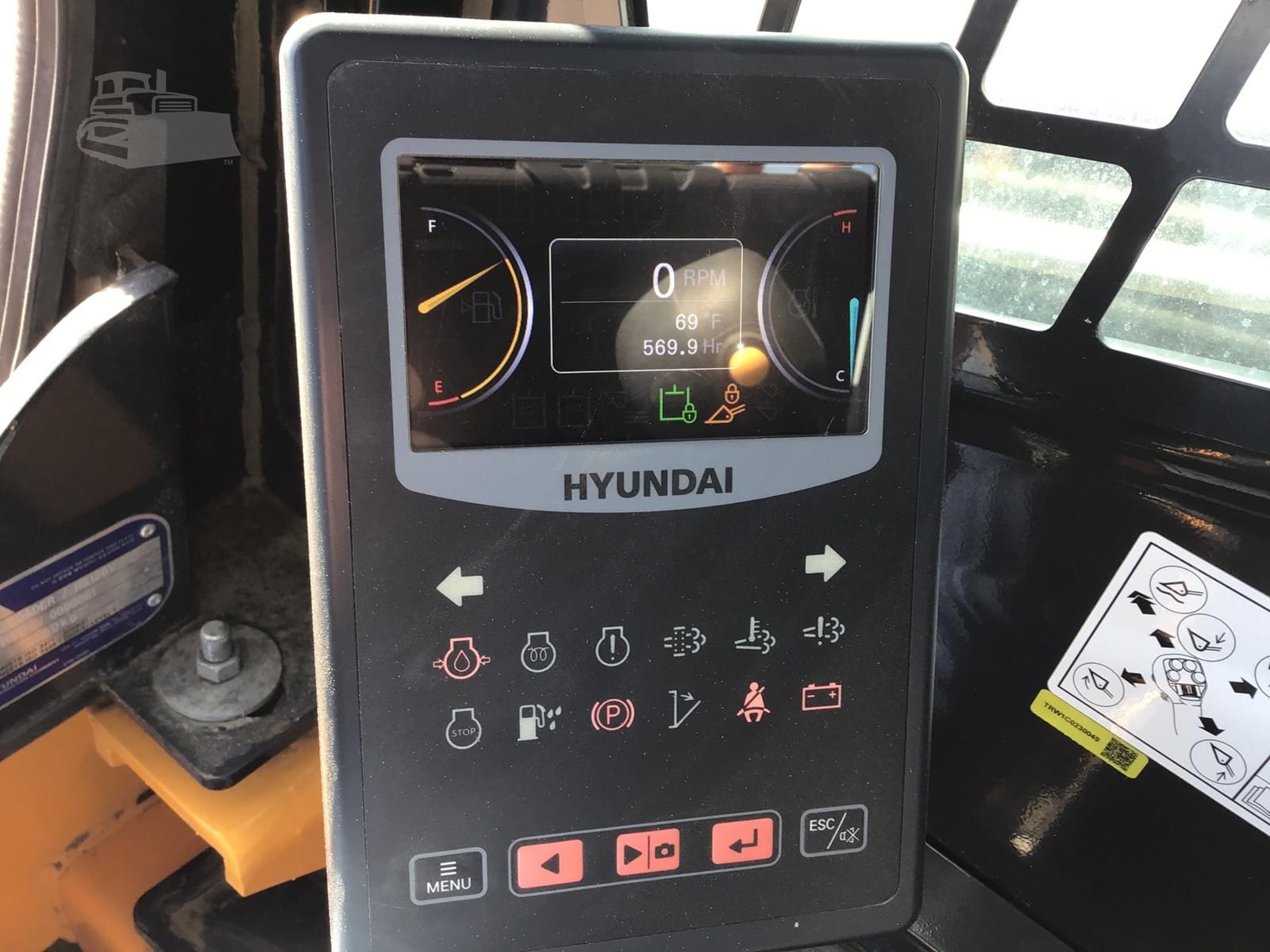 2023 Hyundai HS120V Skid Steer Loaders for sale in Sioux City, IA - listing photo 5 of 8