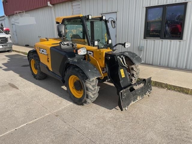 2023 JCB 525-60 AGRI Telehandlers Forklifts for sale in Kearney, NE - listing photo 4 of 7