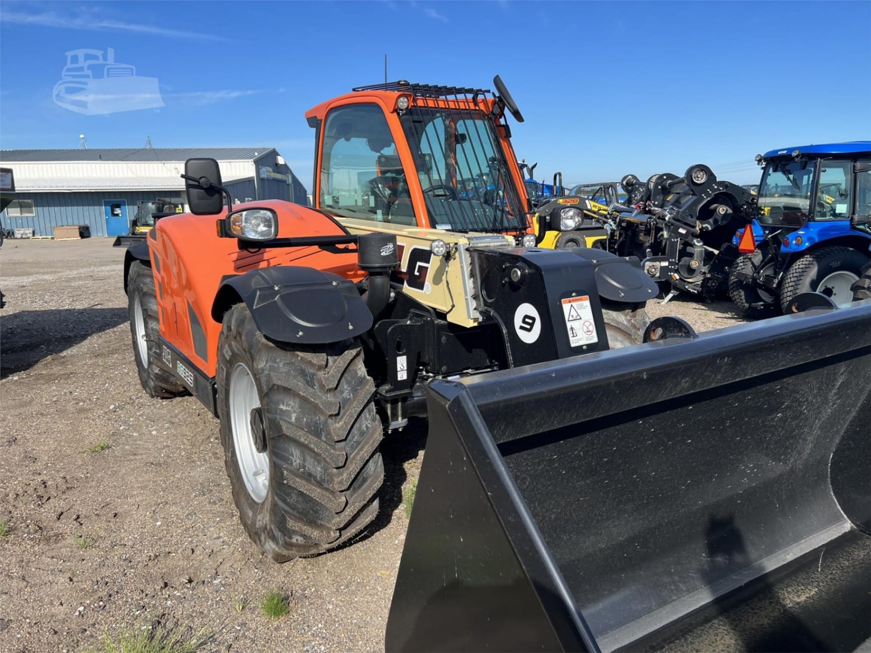2023 JLG 925 Telehandlers Forklifts for sale in David City, NE - primary listing photo of 7