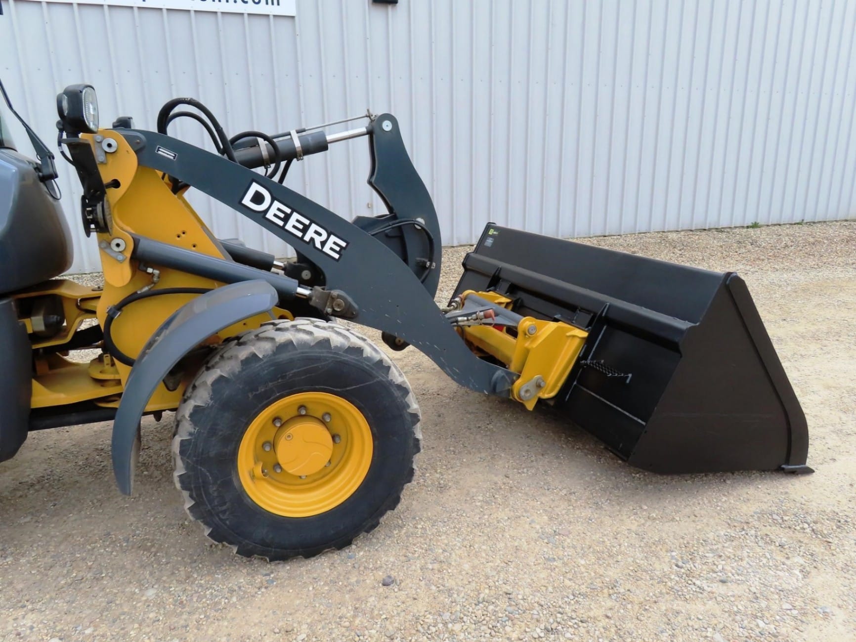 2023 John Deere 244L Wheel Loaders for sale in Minier, IL - listing photo 7 of 8