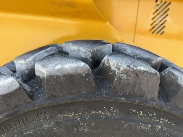2023 John Deere 320G Skid Steer Loaders for sale in Seward, NE - listing photo 7 of 8