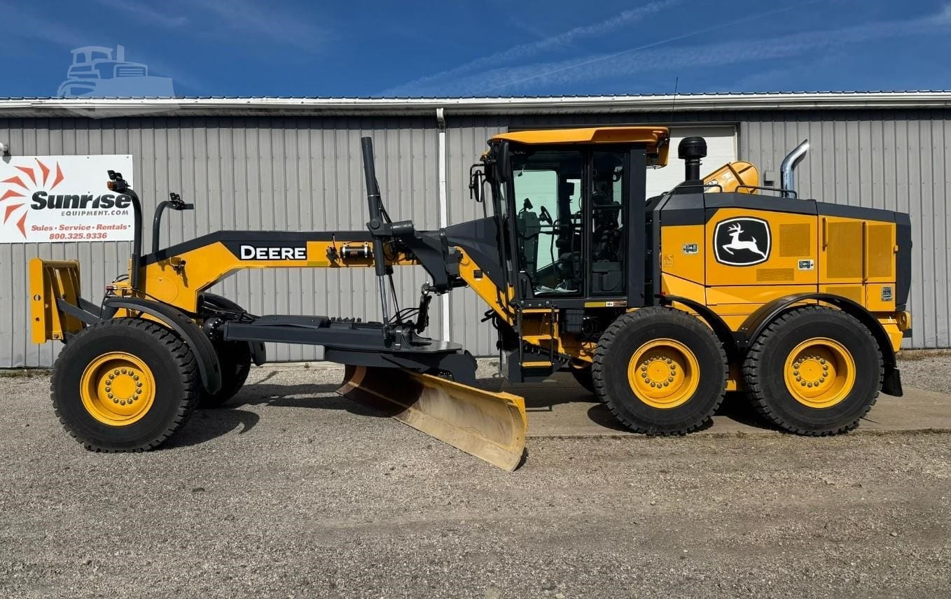 2023 John Deere 872GP Motor Graders for sale in Canton, OH - primary listing photo of 8