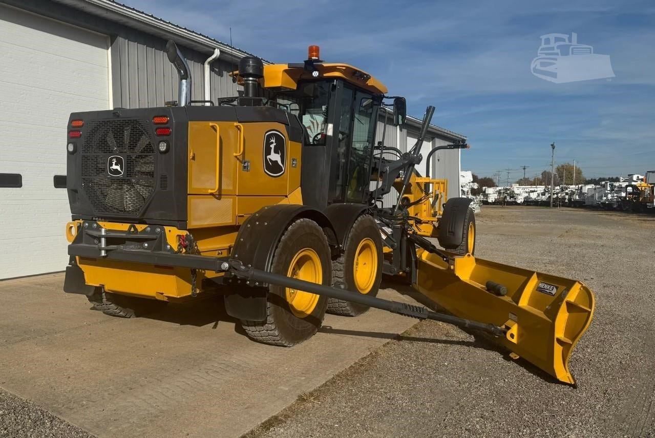 2023 John Deere 872GP Motor Graders for sale in Canton, OH - listing photo 6 of 8