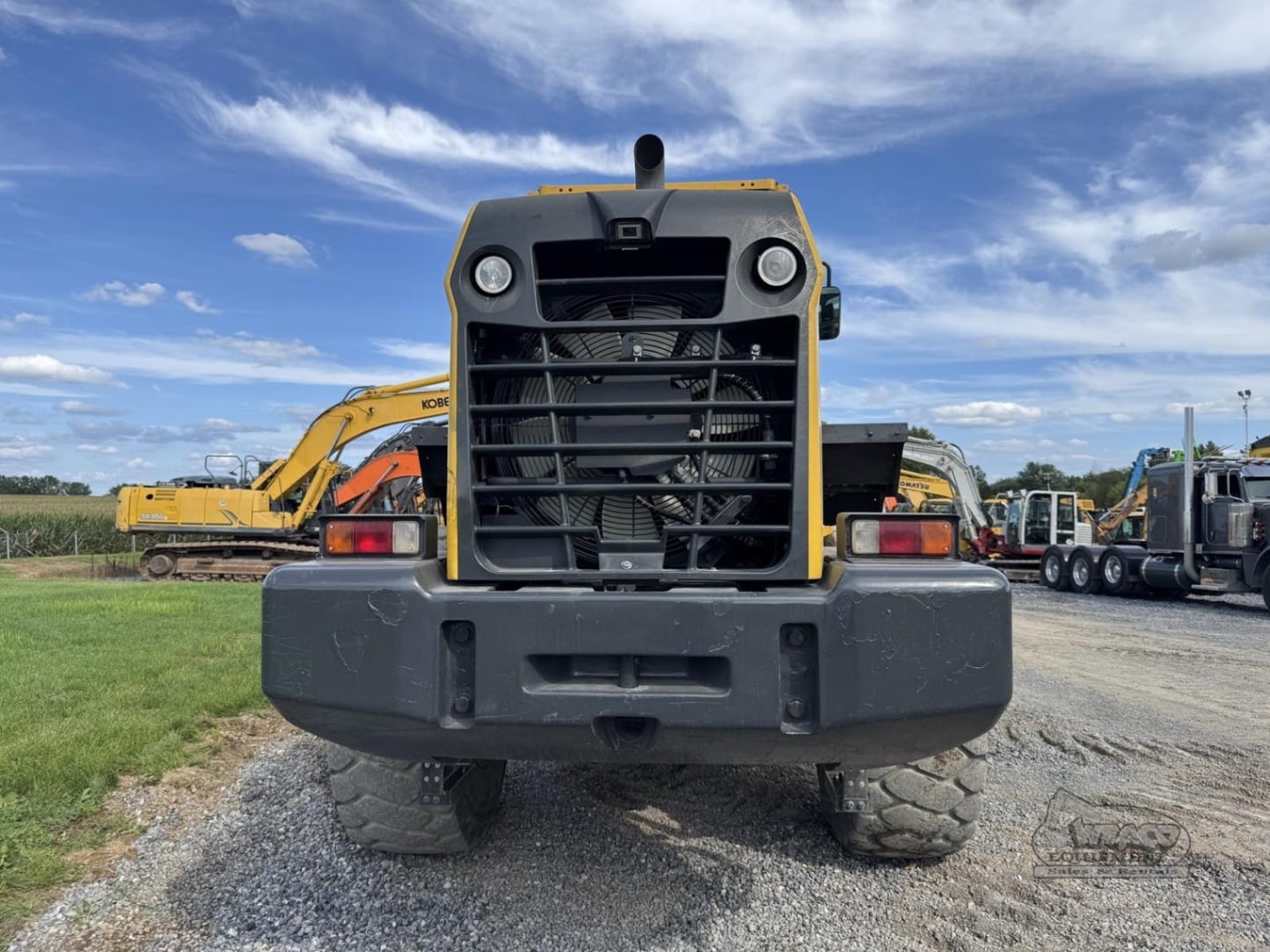 2023 Komatsu WA320-8 Wheel Loaders for sale in Womelsdorf, PA - listing photo 5 of 8