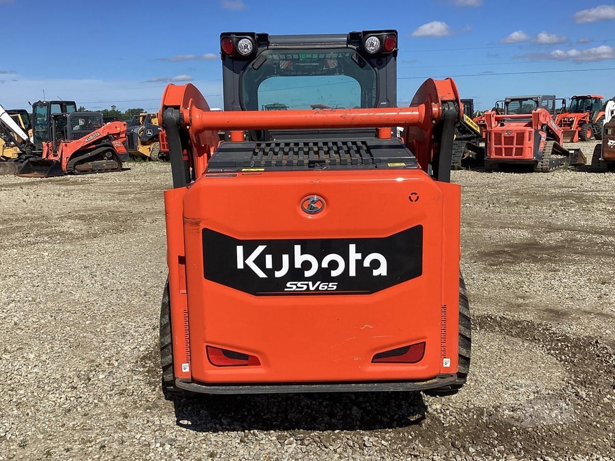2023 Kubota SSV65 Skid Steer Loaders for sale in London, OH - listing photo 7 of 8