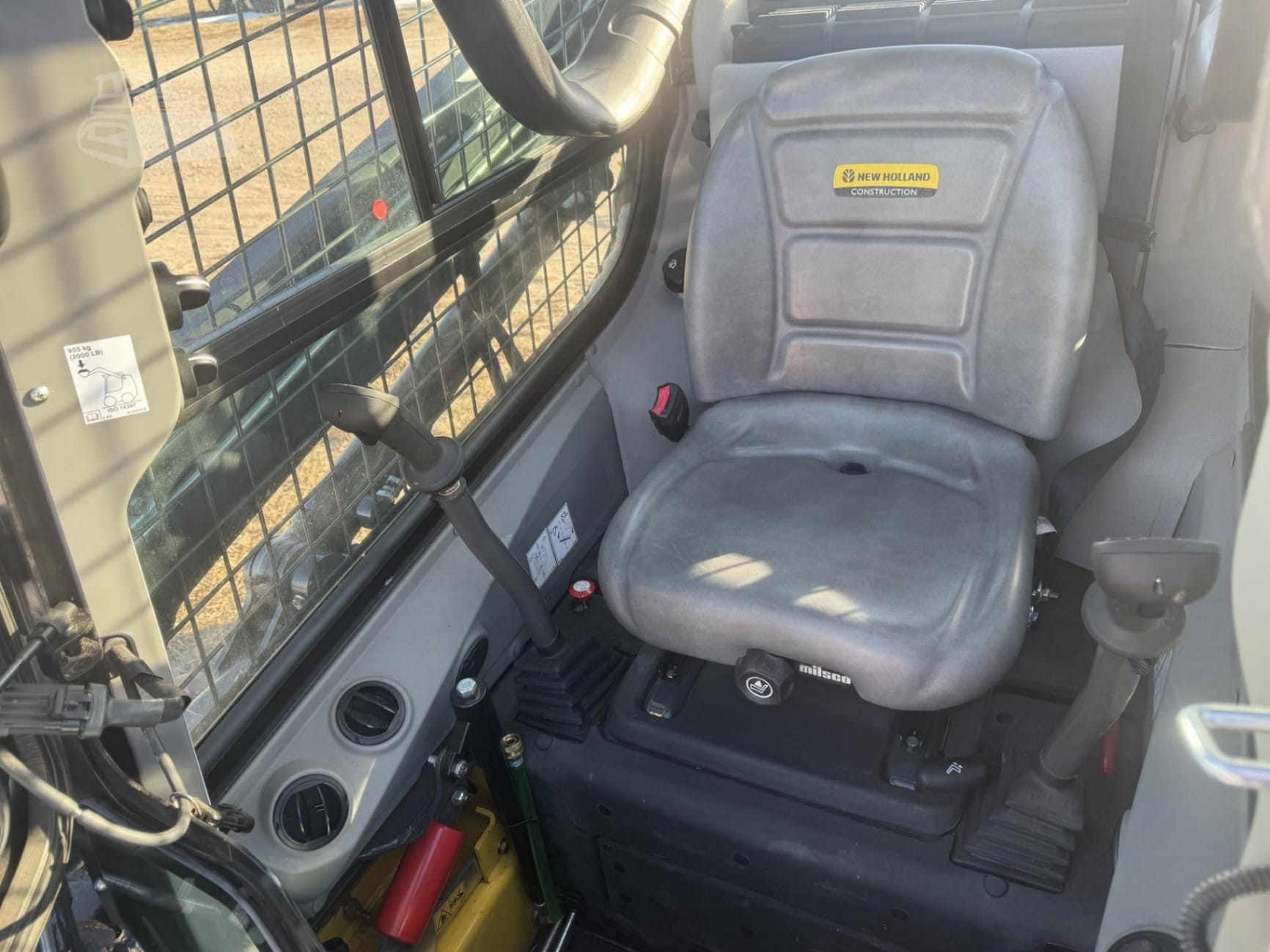 2023 New Holland L320 Skid Steer Loaders for sale in Bassett, NE - listing photo 6 of 8