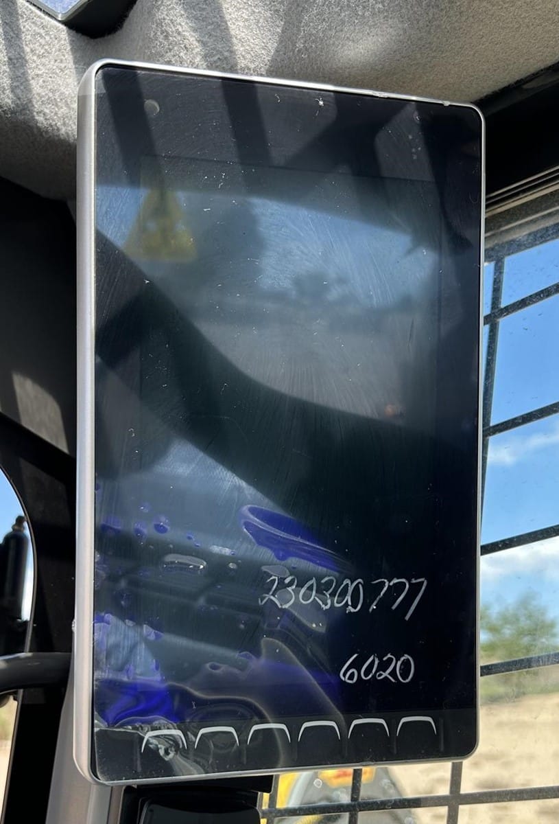 2023 New Holland L320 Skid Steer Loaders for sale in McCook, NE - listing photo 5 of 7