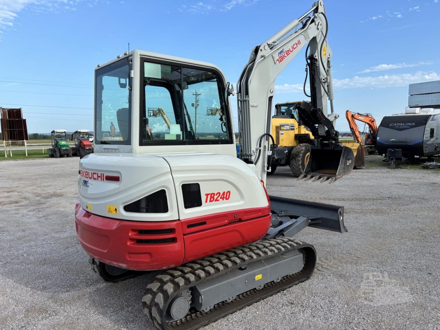 2023 Takeuchi TB240 Excavators for sale in Mounds, OK - listing photo 3 of 8