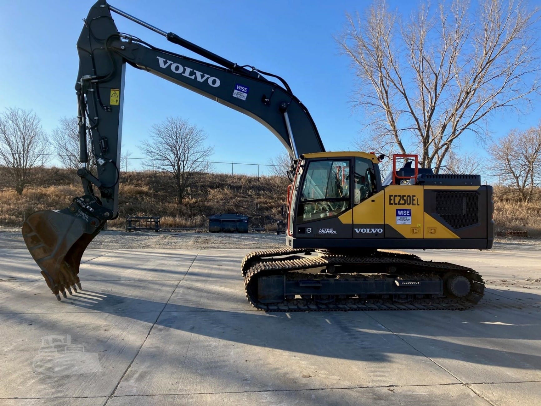 2023 Volvo EC250EL Excavators for sale in Omaha, NE - primary listing photo of 7