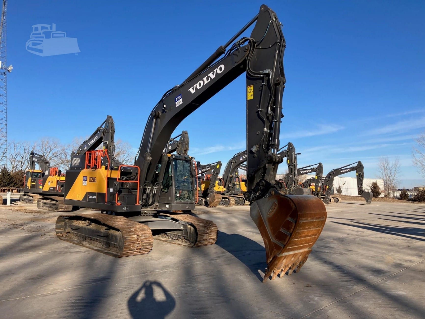 2023 Volvo EC250EL Excavators for sale in Omaha, NE - listing photo 3 of 7