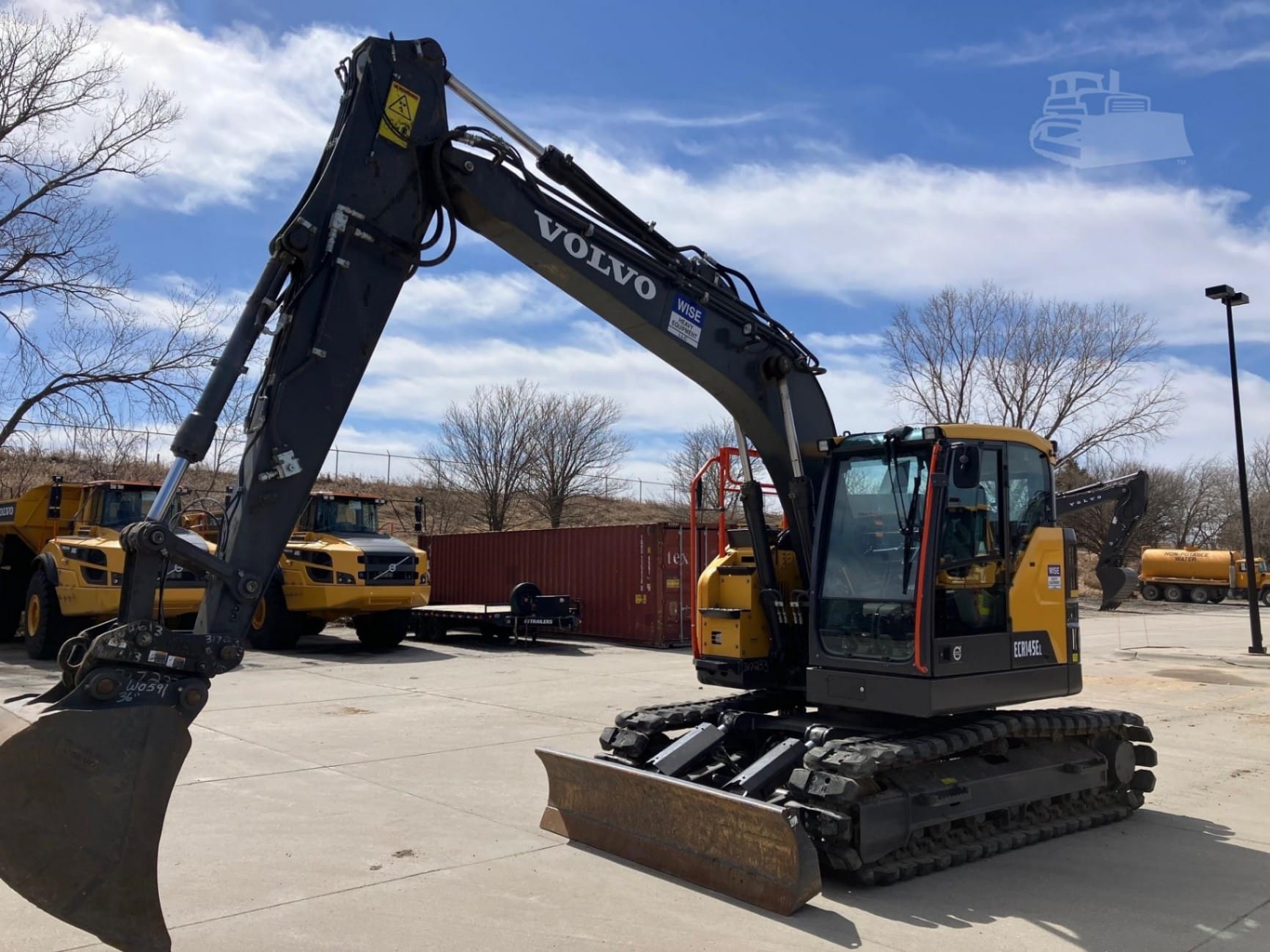 2023 Volvo ECR145EL Excavators for sale in Omaha, NE - listing photo 2 of 8