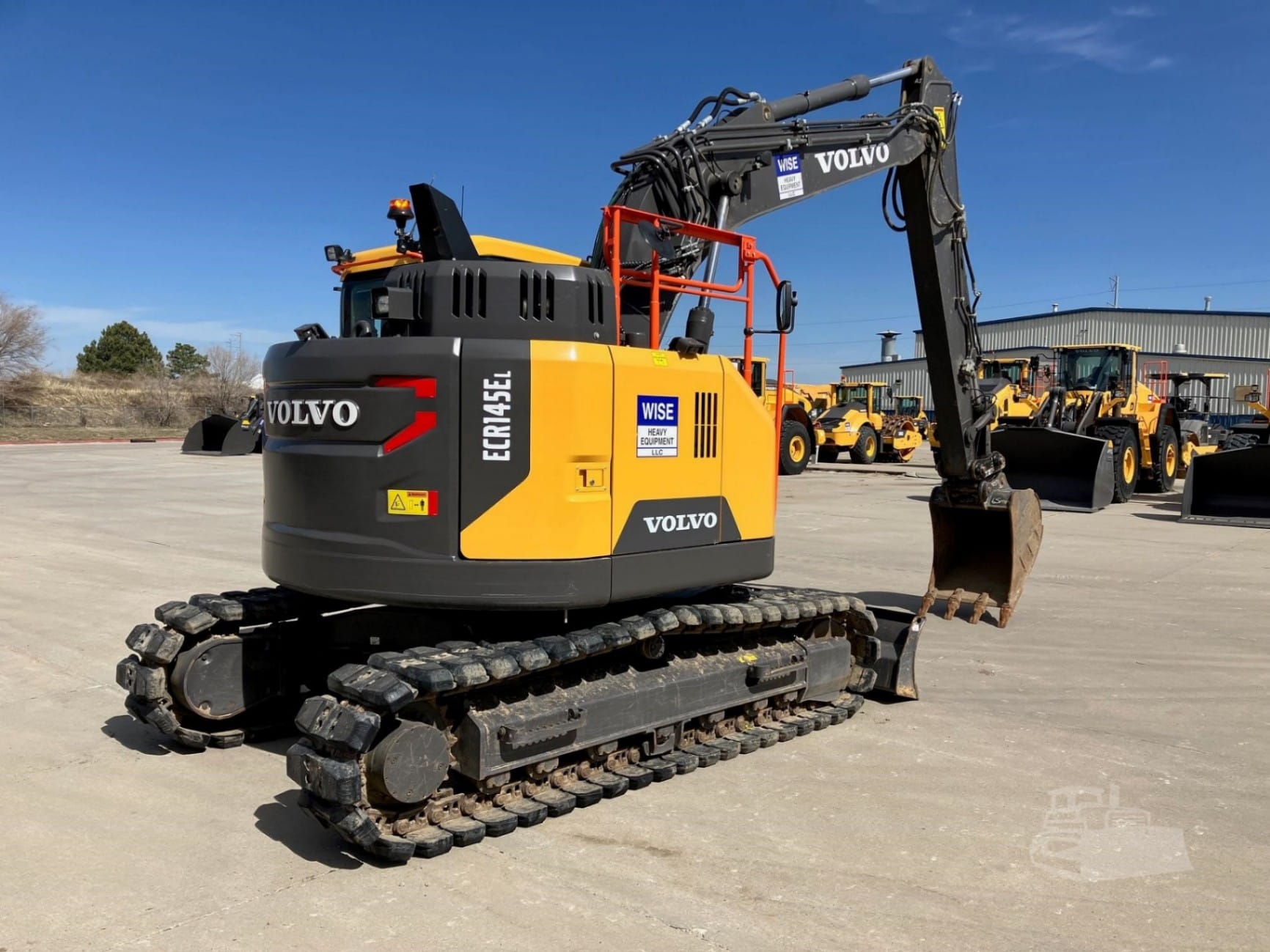 2023 Volvo ECR145EL Excavators for sale in Omaha, NE - listing photo 5 of 8