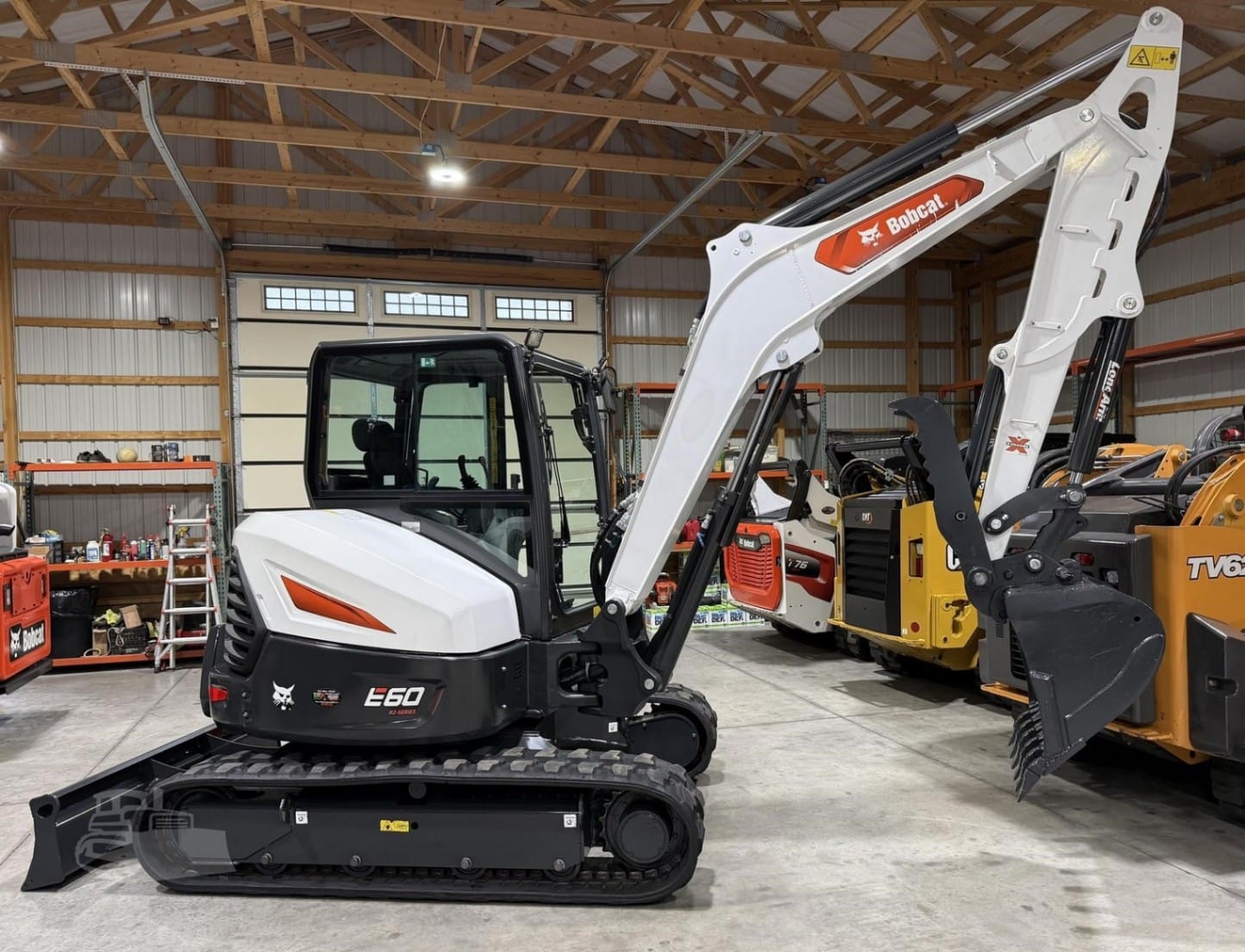 2024 Bobcat E60R2 Excavators for sale in Dover, DE - primary listing photo of 10