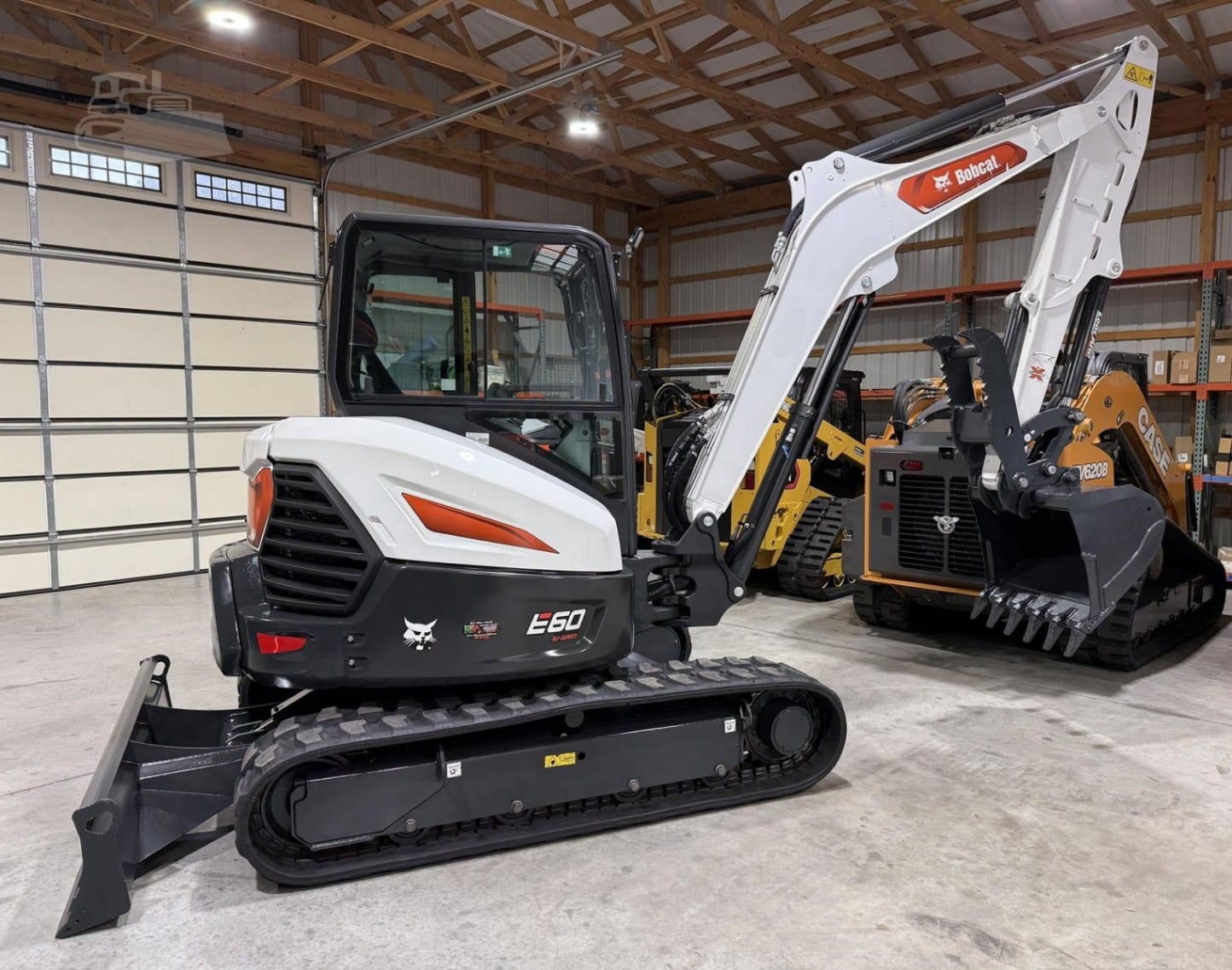 2024 Bobcat E60R2 Excavators for sale in Dover, DE - listing photo 4 of 10
