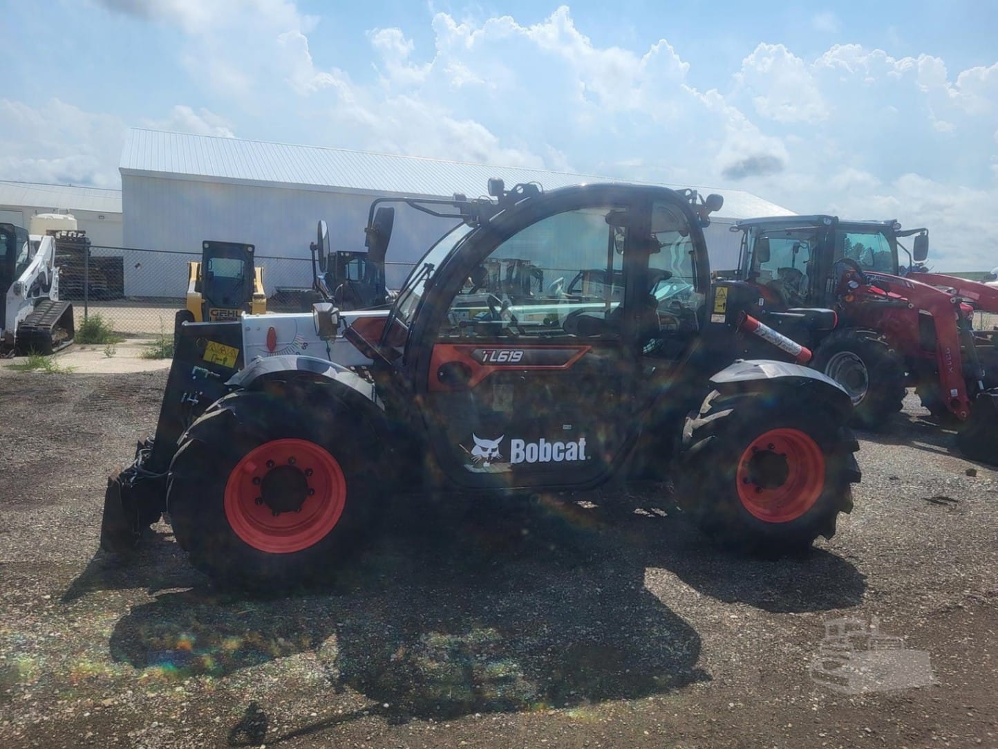 2024 Bobcat TL619 Telehandlers Forklifts for sale in Waukon, IA - primary listing photo of 7