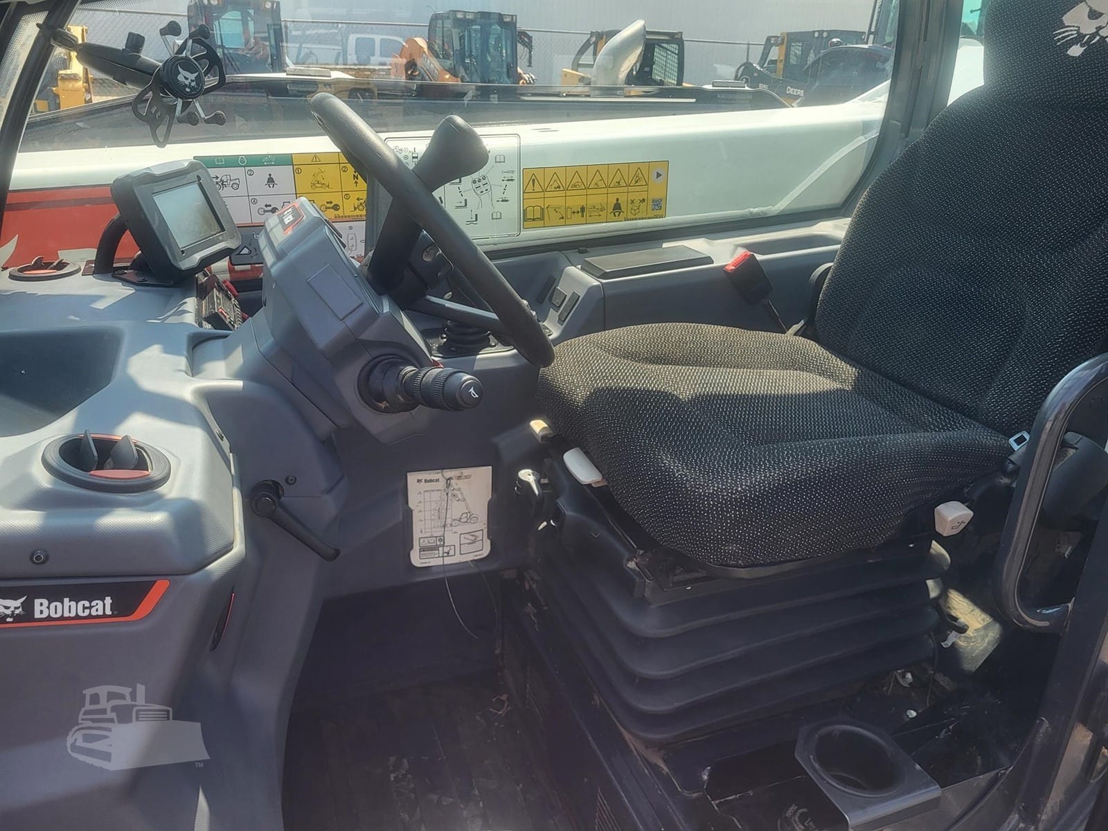 2024 Bobcat TL619 Telehandlers Forklifts for sale in Waukon, IA - listing photo 6 of 7