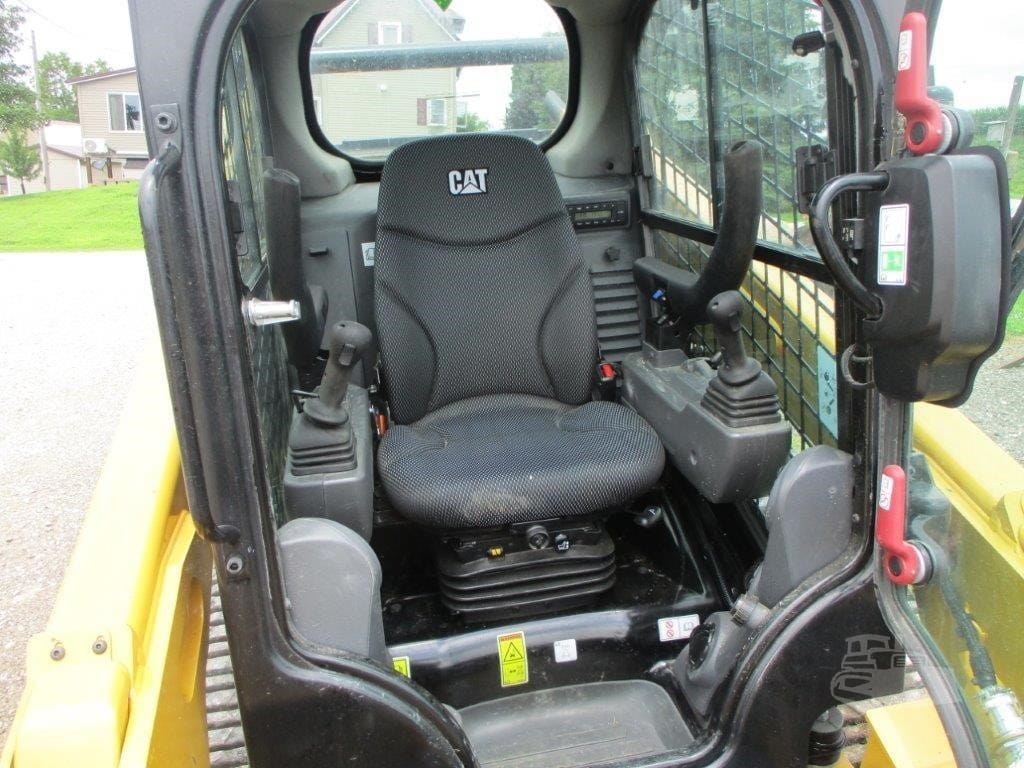2024 Caterpillar 259D3 Track Loaders for sale in Reasnor, IA - listing photo 5 of 6