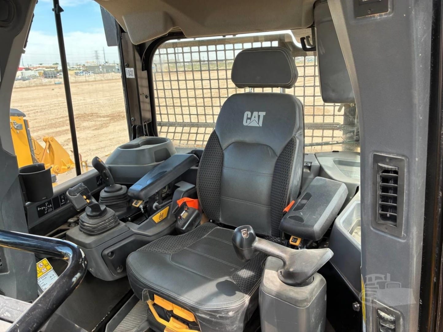 2024 Caterpillar D6 Dozers for sale in Odessa, TX - listing photo 8 of 8