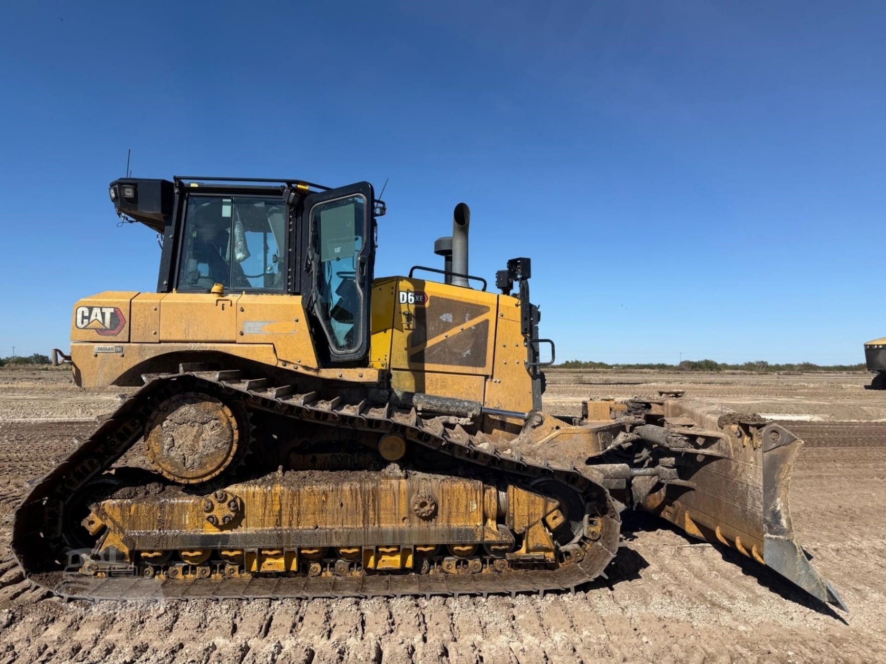 2024 Caterpillar D6 XE LGP Dozers for sale in Elkader, IA - listing photo 5 of 8