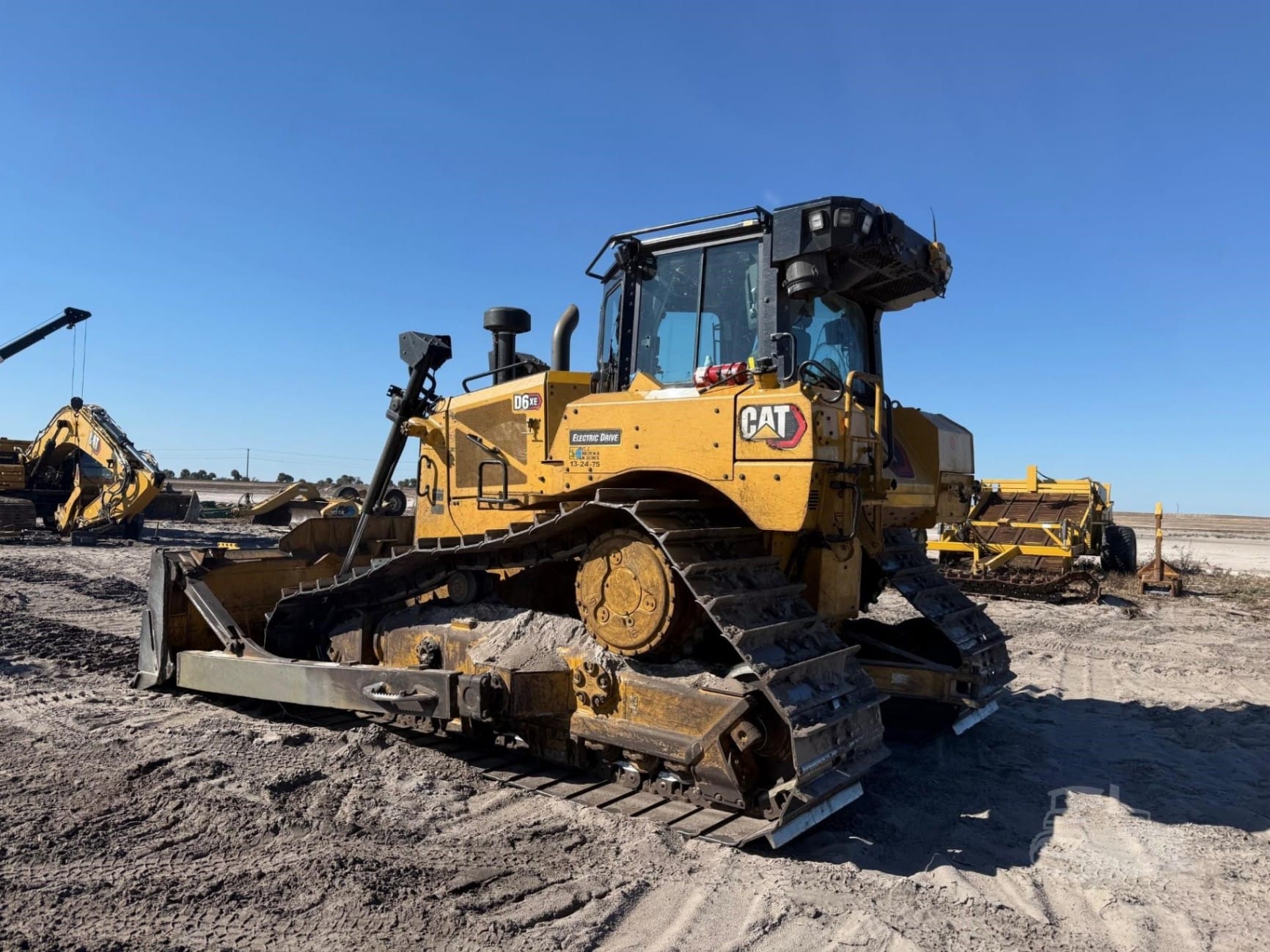 2024 Caterpillar D6 XE LGP Dozers for sale in Elkader, IA - listing photo 2 of 8