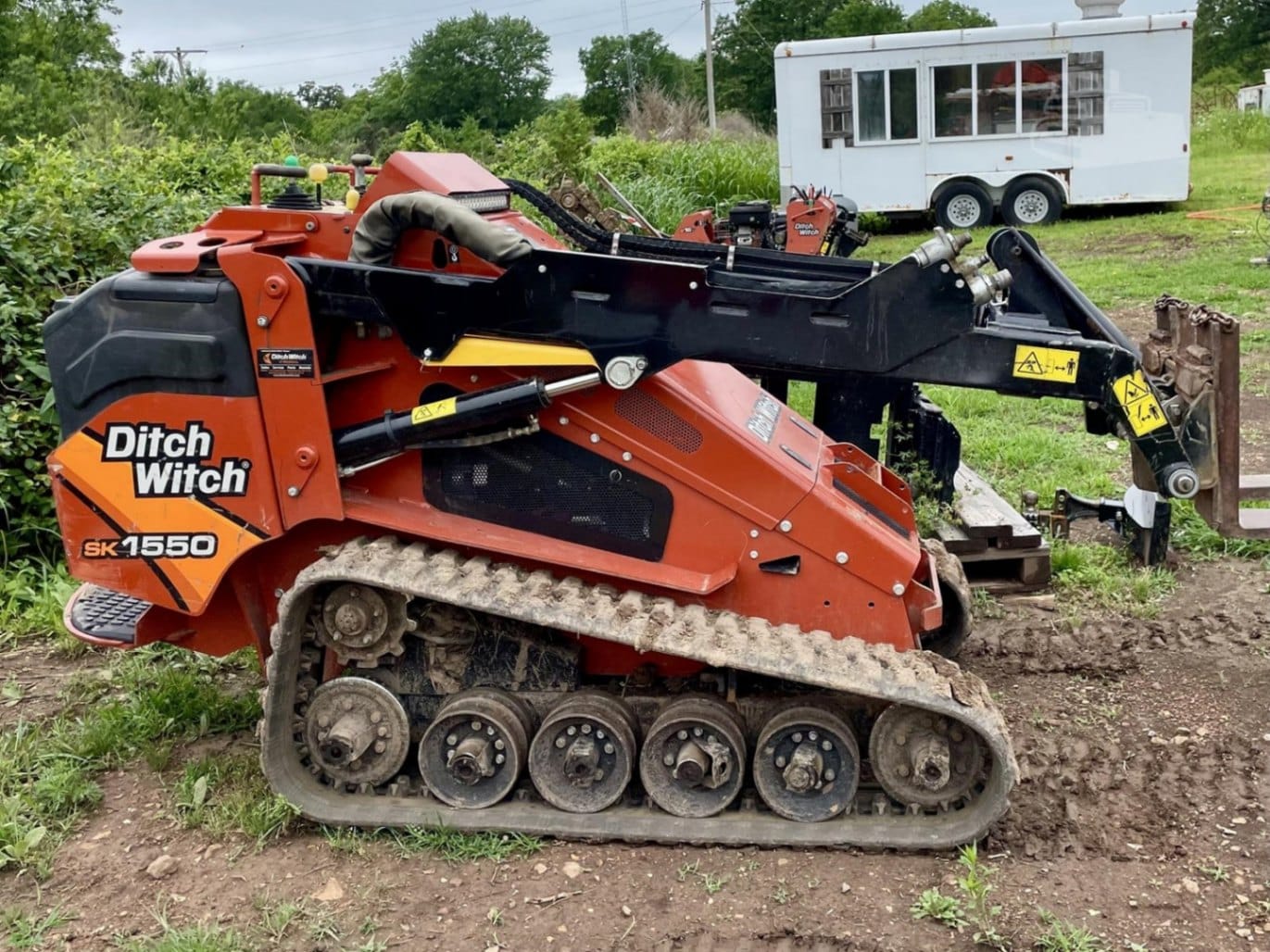 2024 Ditch Witch SK1550 Skid Steer Loaders for sale in Broken Arrow, OK - primary listing photo of 8