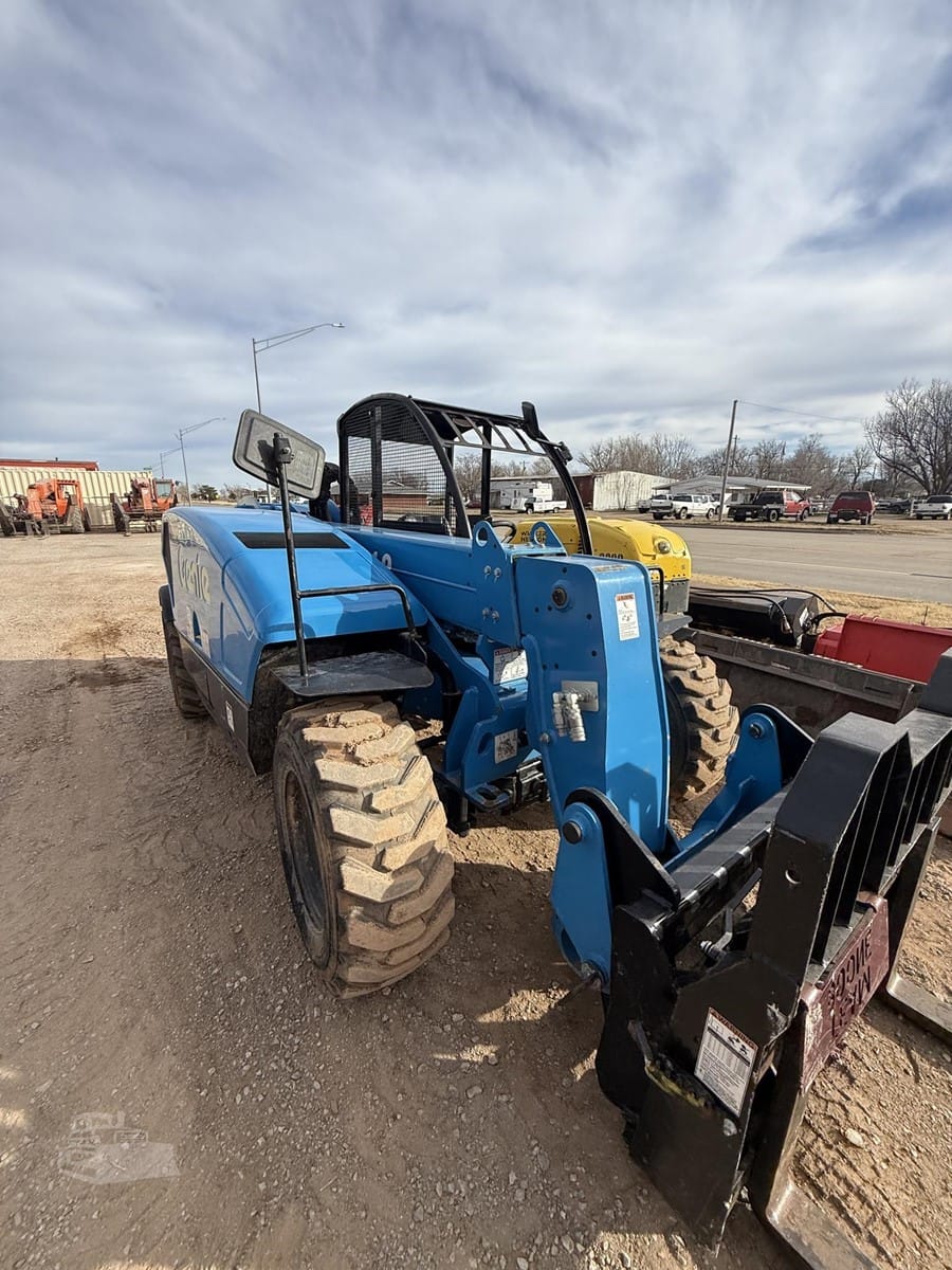 2024 Genie genie-gth-5519 Telehandler Telescopic Forklift for sale in Woodward, OK - listing photo 3 of 8