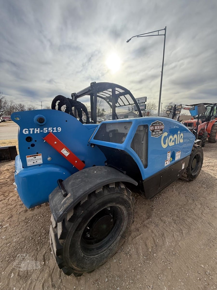 2024 Genie genie-gth-5519 Telehandler Telescopic Forklift for sale in Woodward, OK - listing photo 5 of 8