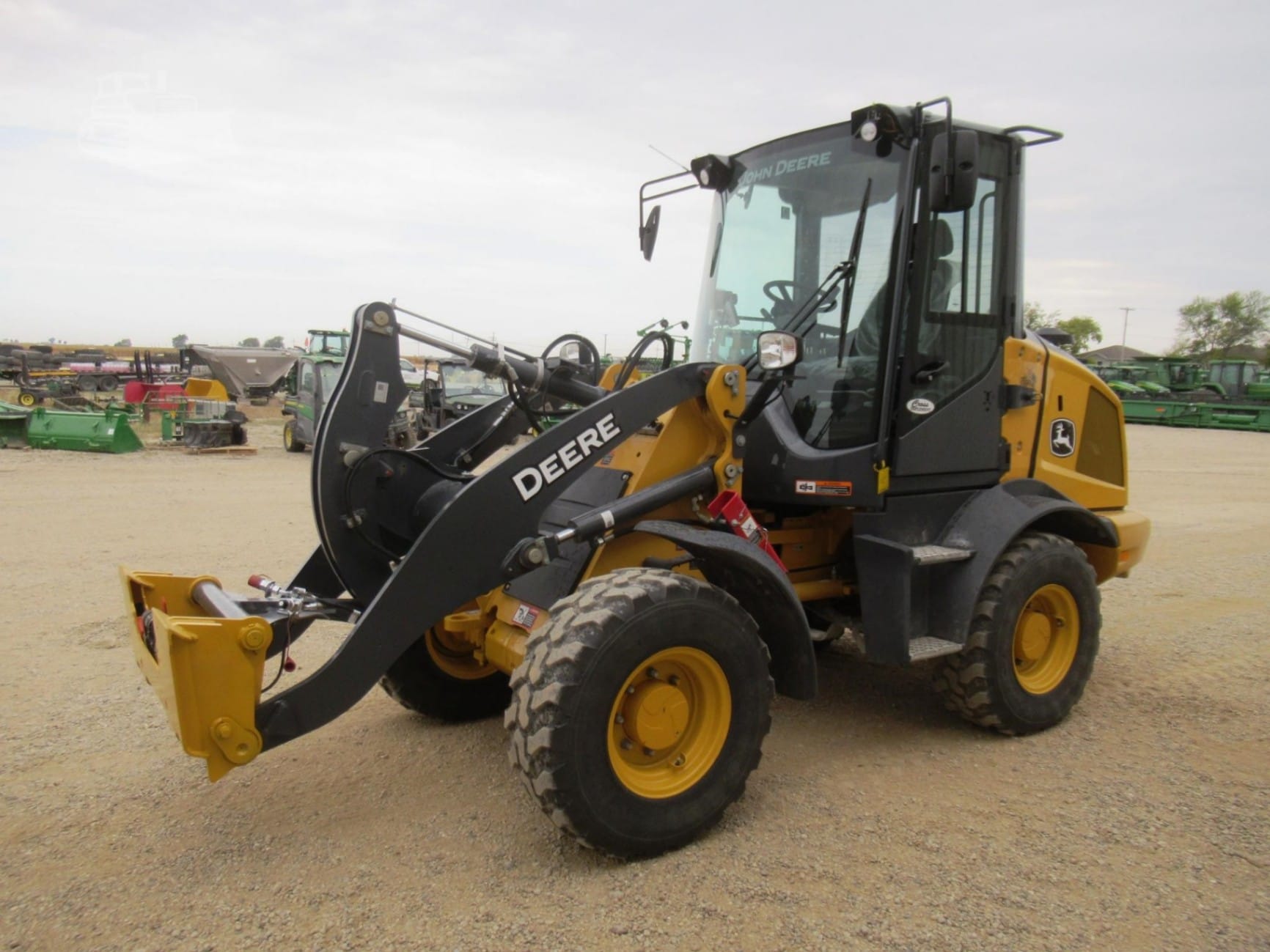 2024 John Deere 244 P-Tier Wheel Loaders for sale in Minier, IL - listing photo 5 of 8