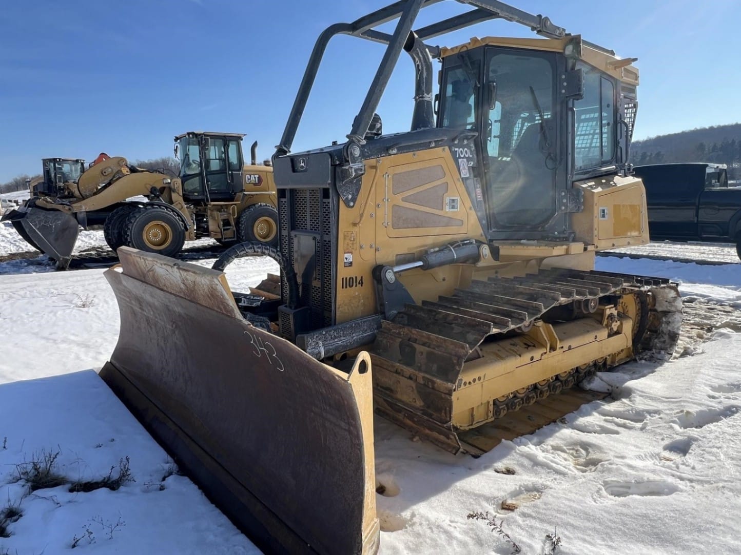 2024 John Deere 700L LGP Dozers for sale in Acme, PA - listing photo 2 of 8