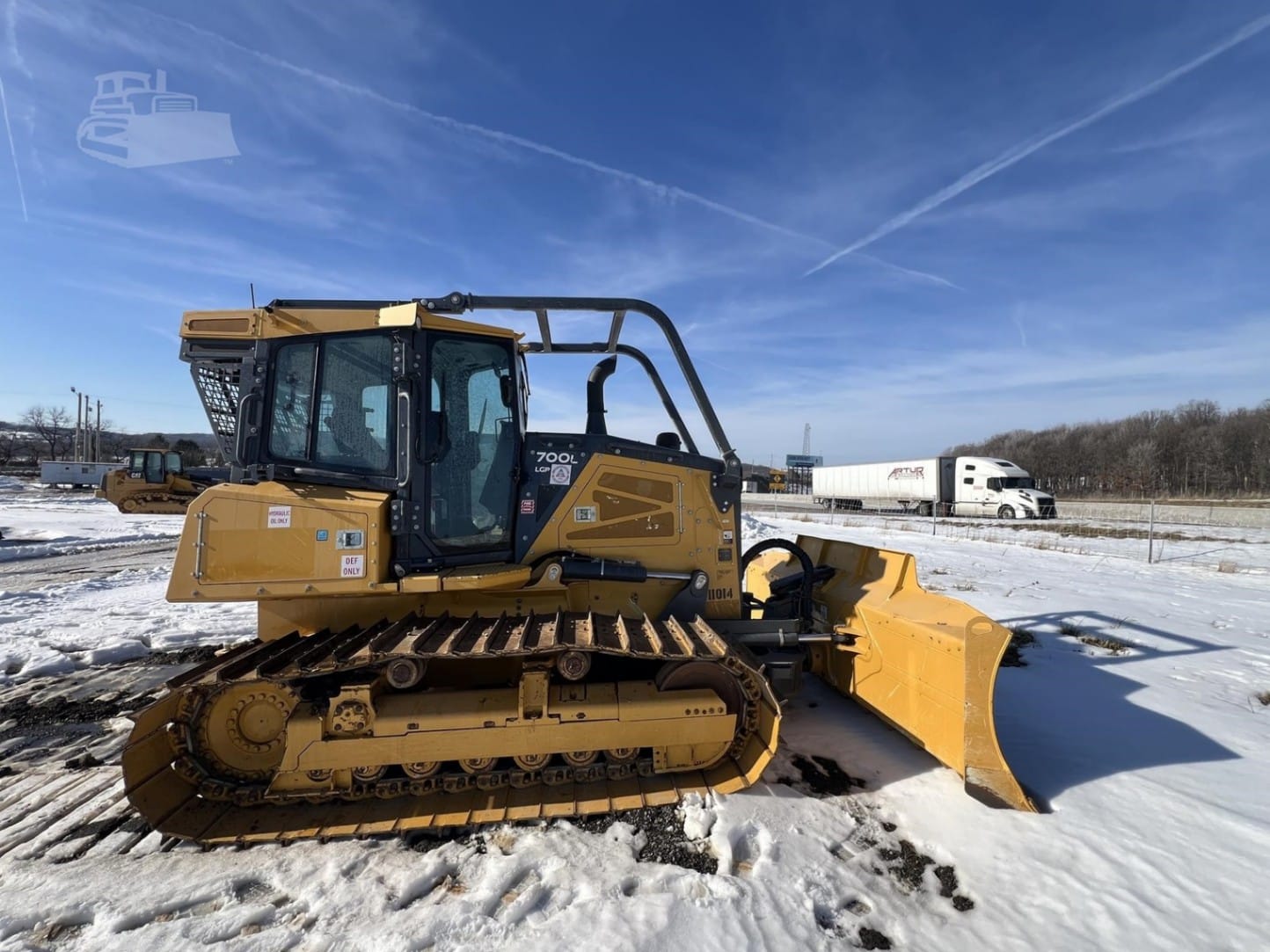 2024 John Deere 700L LGP Dozers for sale in Acme, PA - listing photo 6 of 8