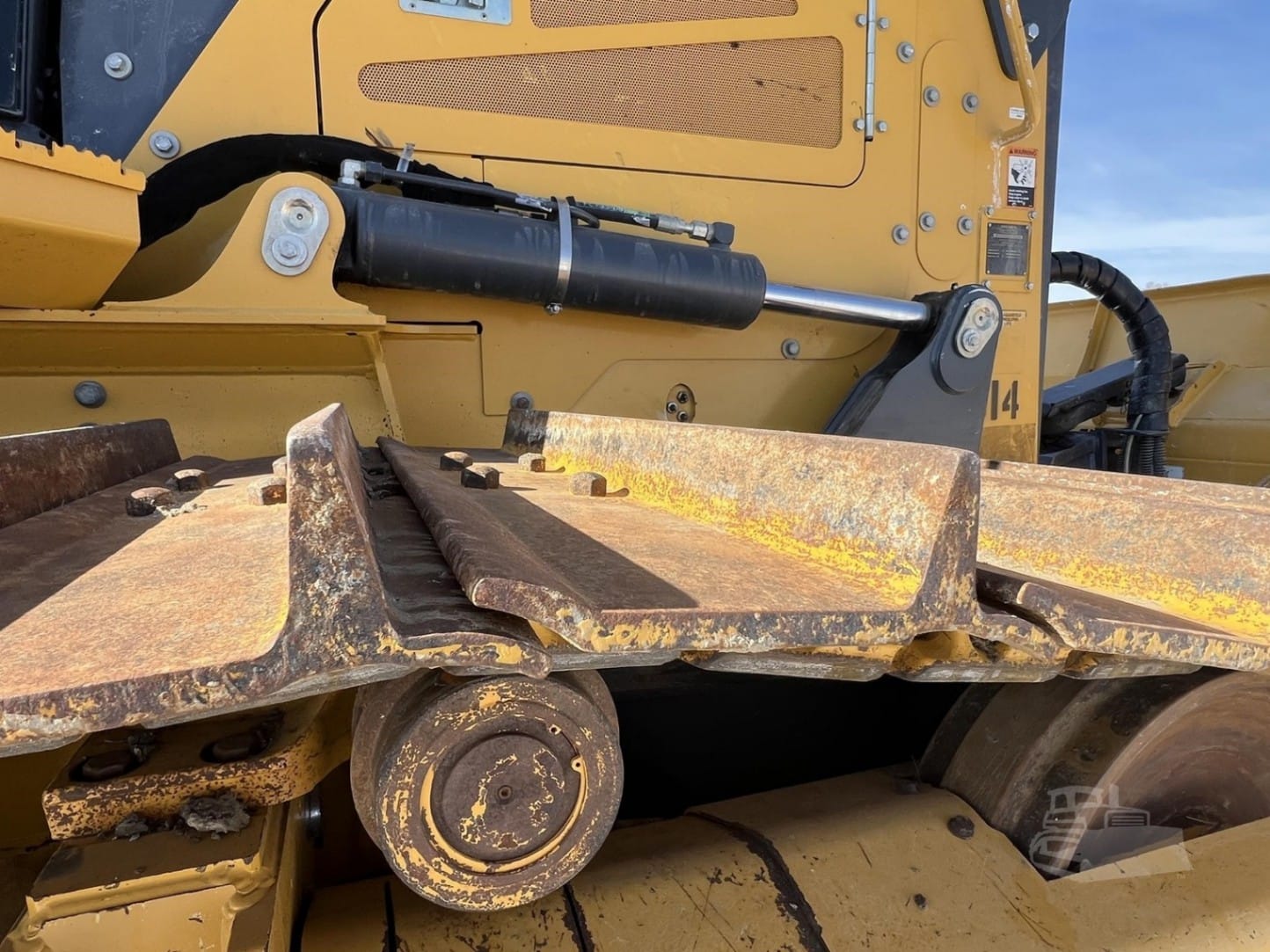2024 John Deere 700L LGP Dozers for sale in Acme, PA - listing photo 8 of 8