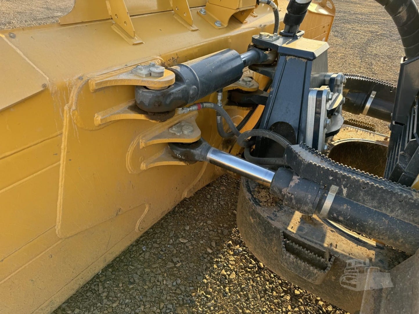 2024 John Deere 750L Dozers for sale in York Springs, PA - listing photo 2 of 6