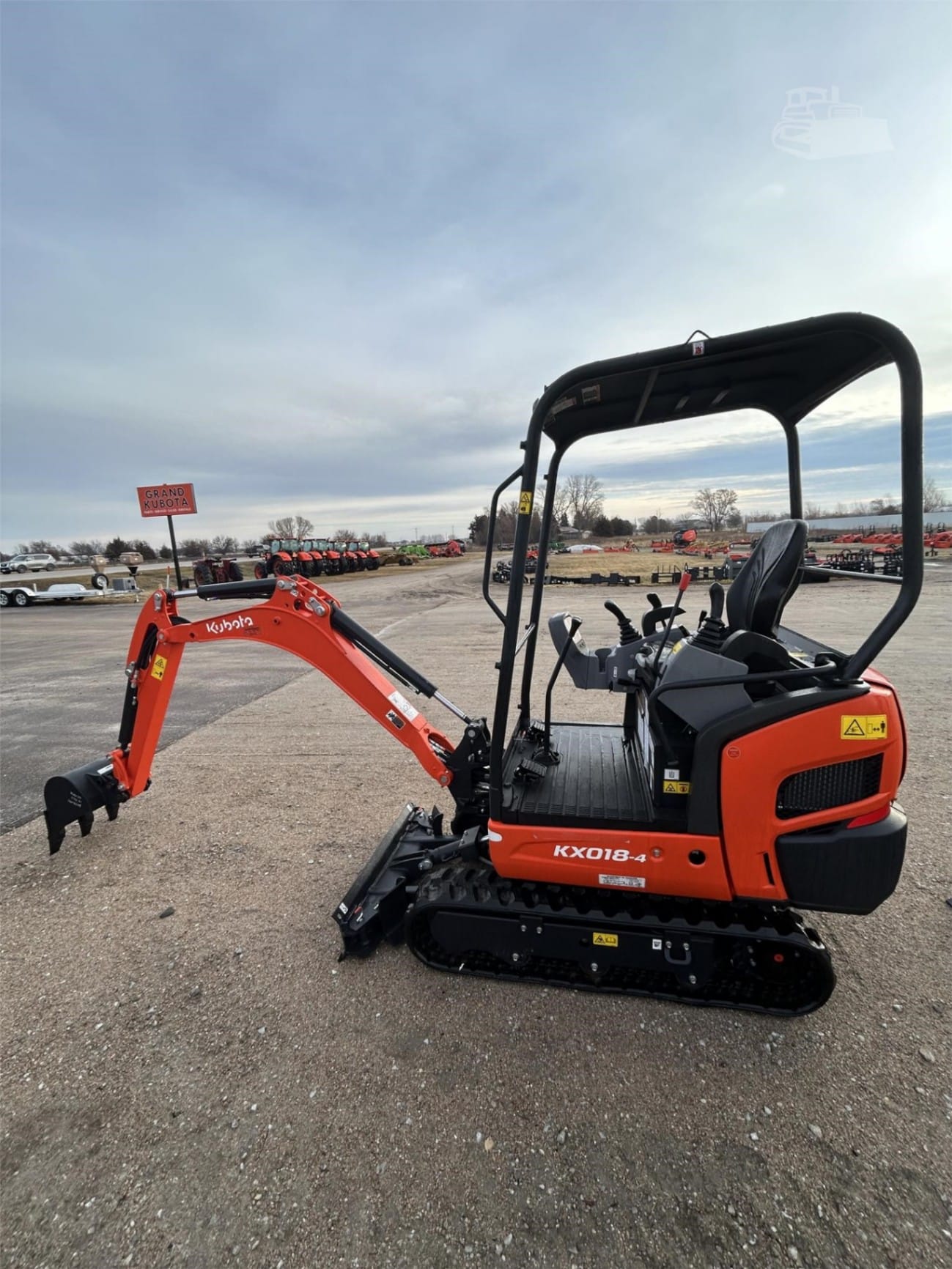2024 Kubota KX018-4 Excavators for sale in Grand Island, NE - listing photo 2 of 8