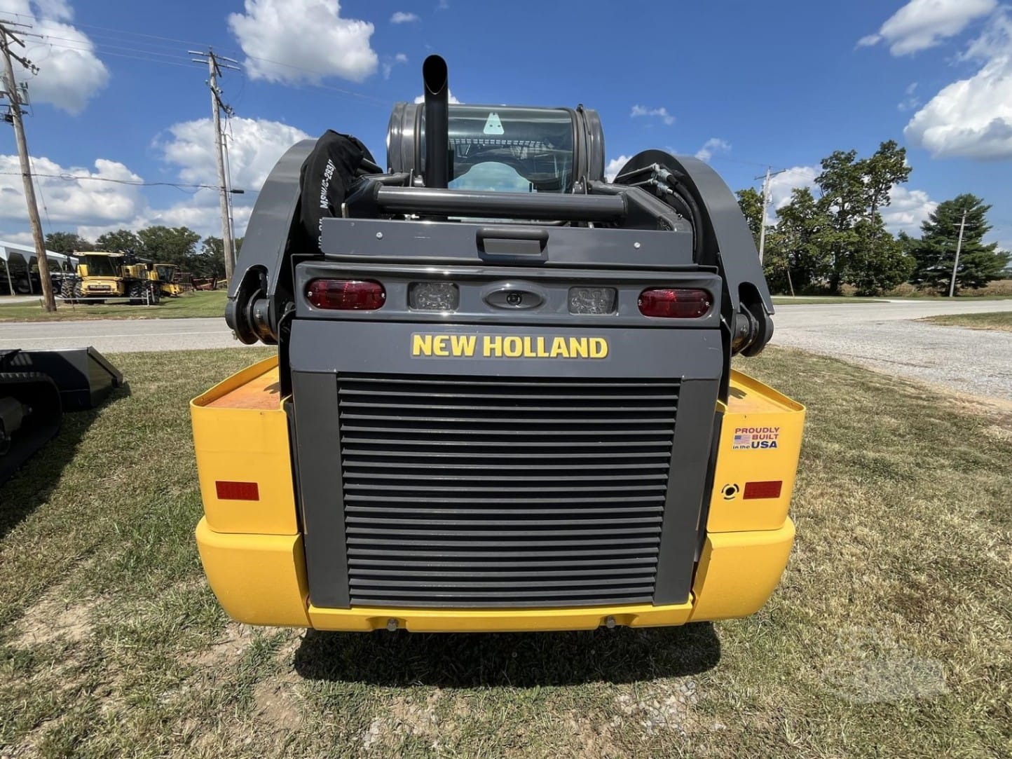 2024 New Holland C337 Track Loaders for sale in Albion, IL - listing photo 4 of 8