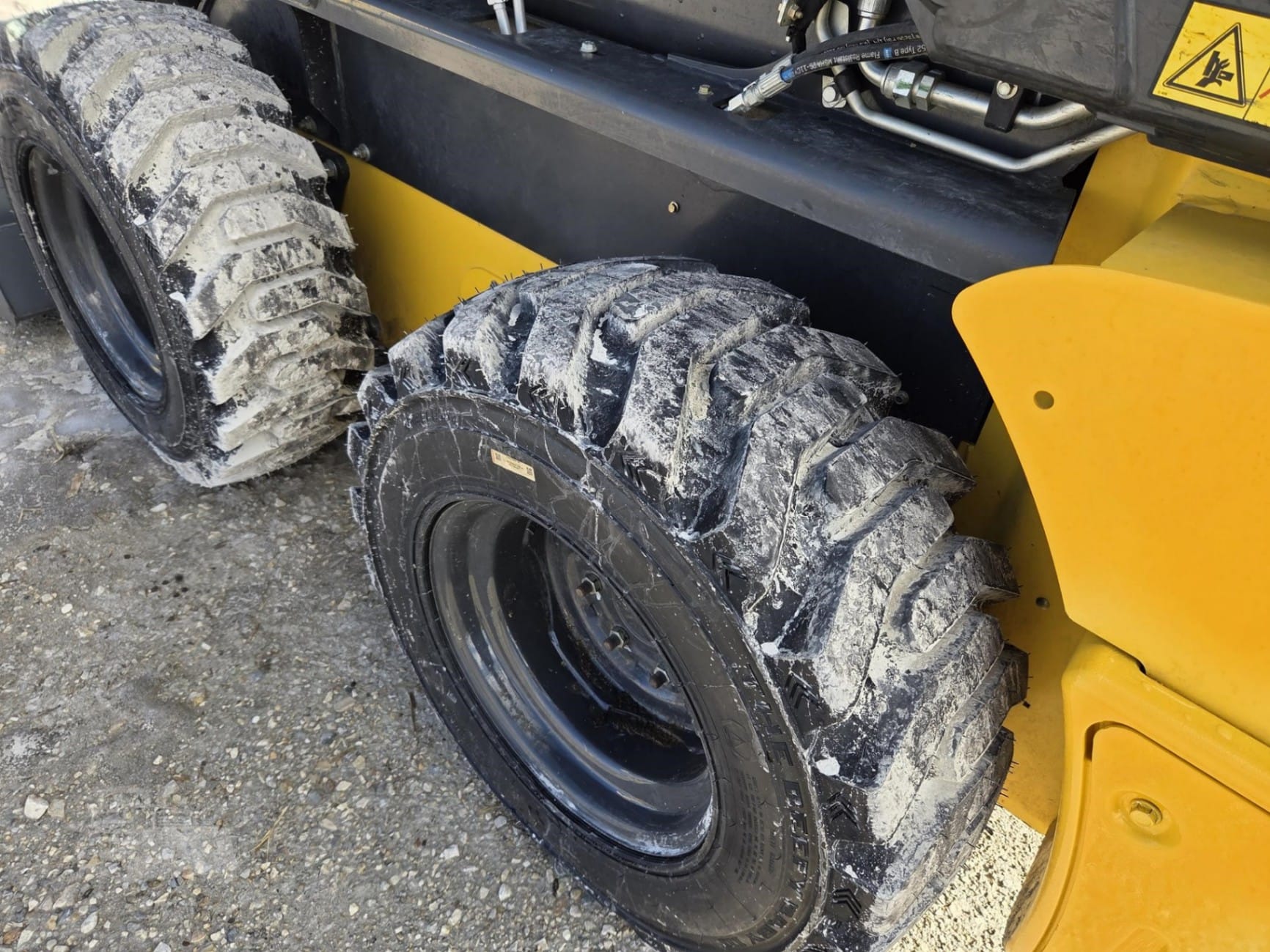 2024 New Holland L320 Skid Steer Loaders for sale in West Union, IA - listing photo 3 of 8