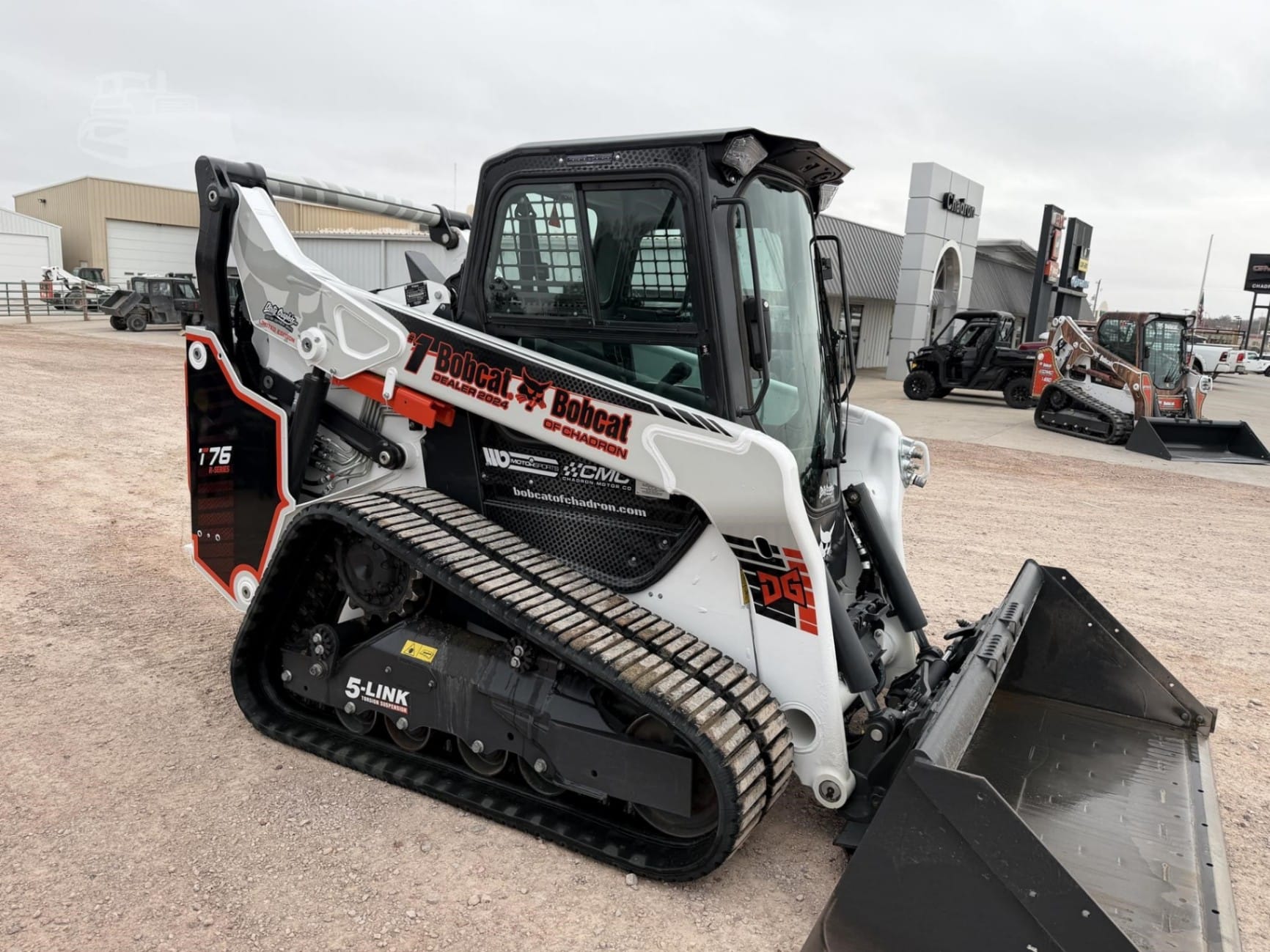 2025 Bobcat T76 Track Loaders for sale in Chadron, NE - listing photo 3 of 8