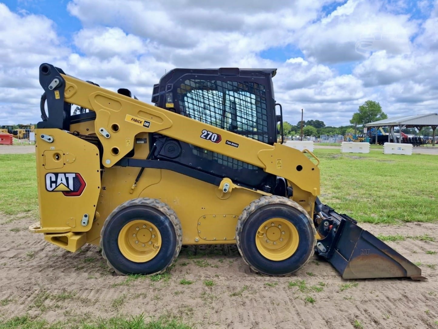 2025 Caterpillar 270 Skid Steer Loaders for sale in Wills Point, TX - listing photo 4 of 6