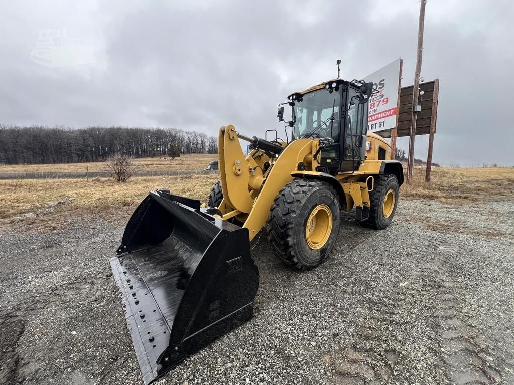 2025 Caterpillar 930 Wheel Loaders for sale in Acme, PA - listing photo 2 of 8